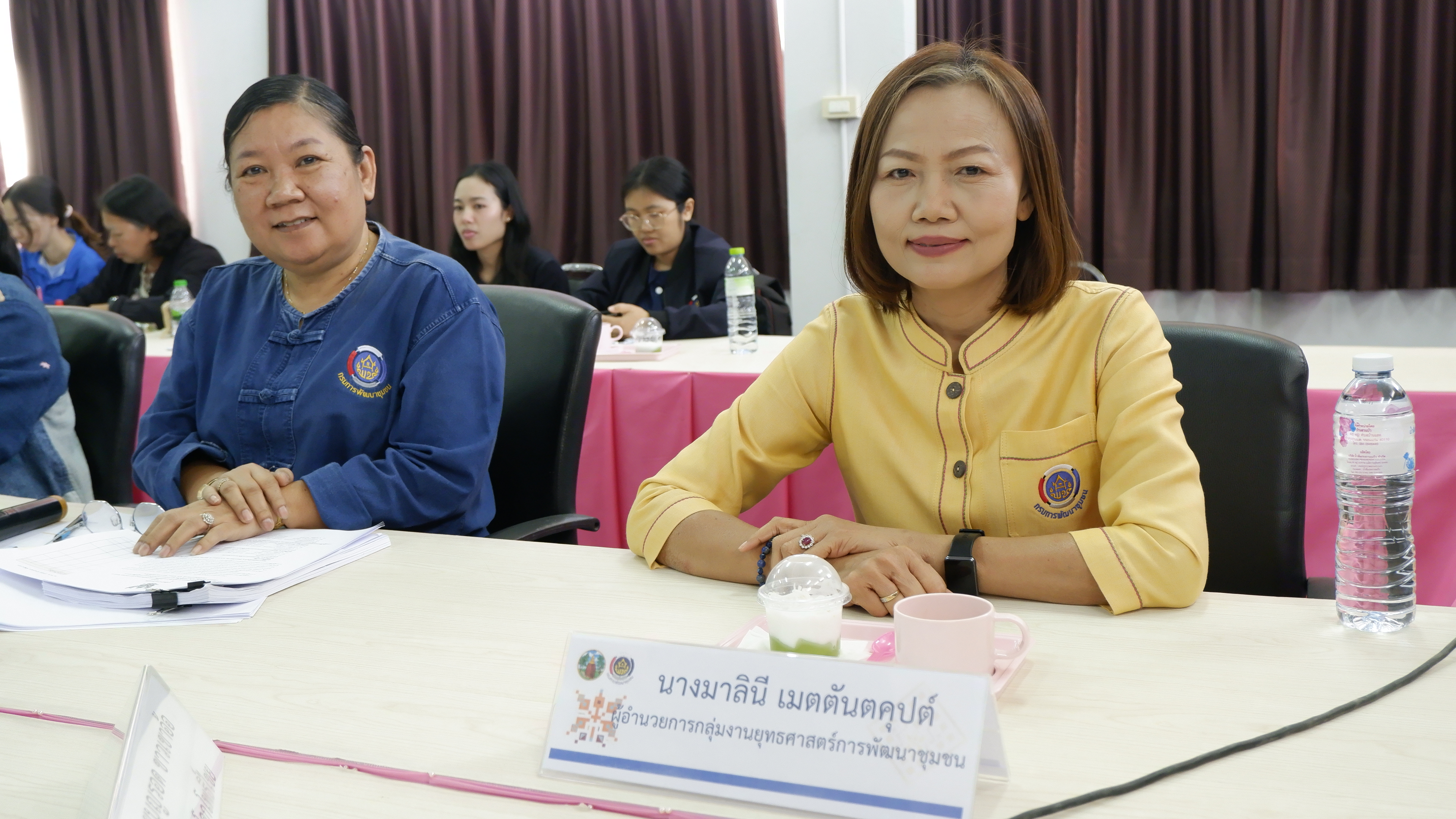 พช.ขอนแก่น : ลงพื้นที่ประชุมเจ้าหน้าที่พัฒนาชุมชนเพื่อติดตามและสนับสนุนการขับเคลื่อนการดำเนินงานตามประเด็นเน้นย้ำของอธิบดีกรมการพัฒนาชุมชน ประจำปี 2568 กลุ่มอำเภอที่ 3
