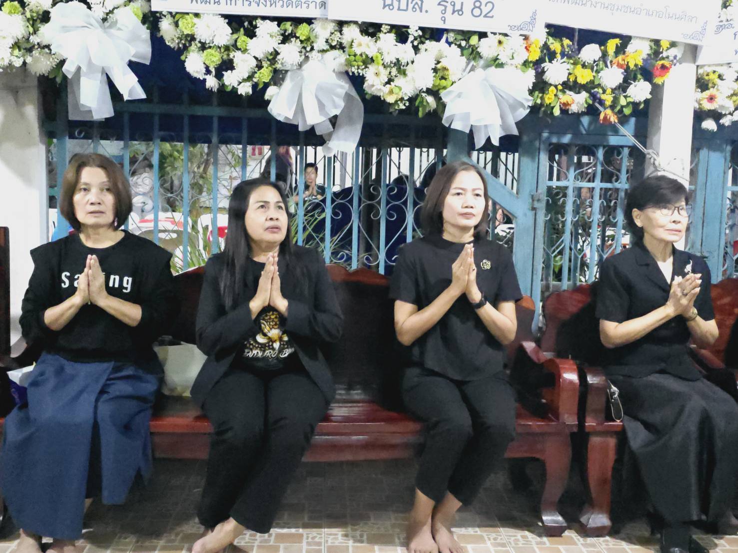 พช.ขอนแก่น : งานฟังสวดพระอภิธรรม คุณพ่อสมบท มีด้วง บิดาของนางจิรภา เชื้อดวงผุยพัฒนาการจังหวัดขอนแก่น สพจ.ขอนแก่น (คืนที่4)