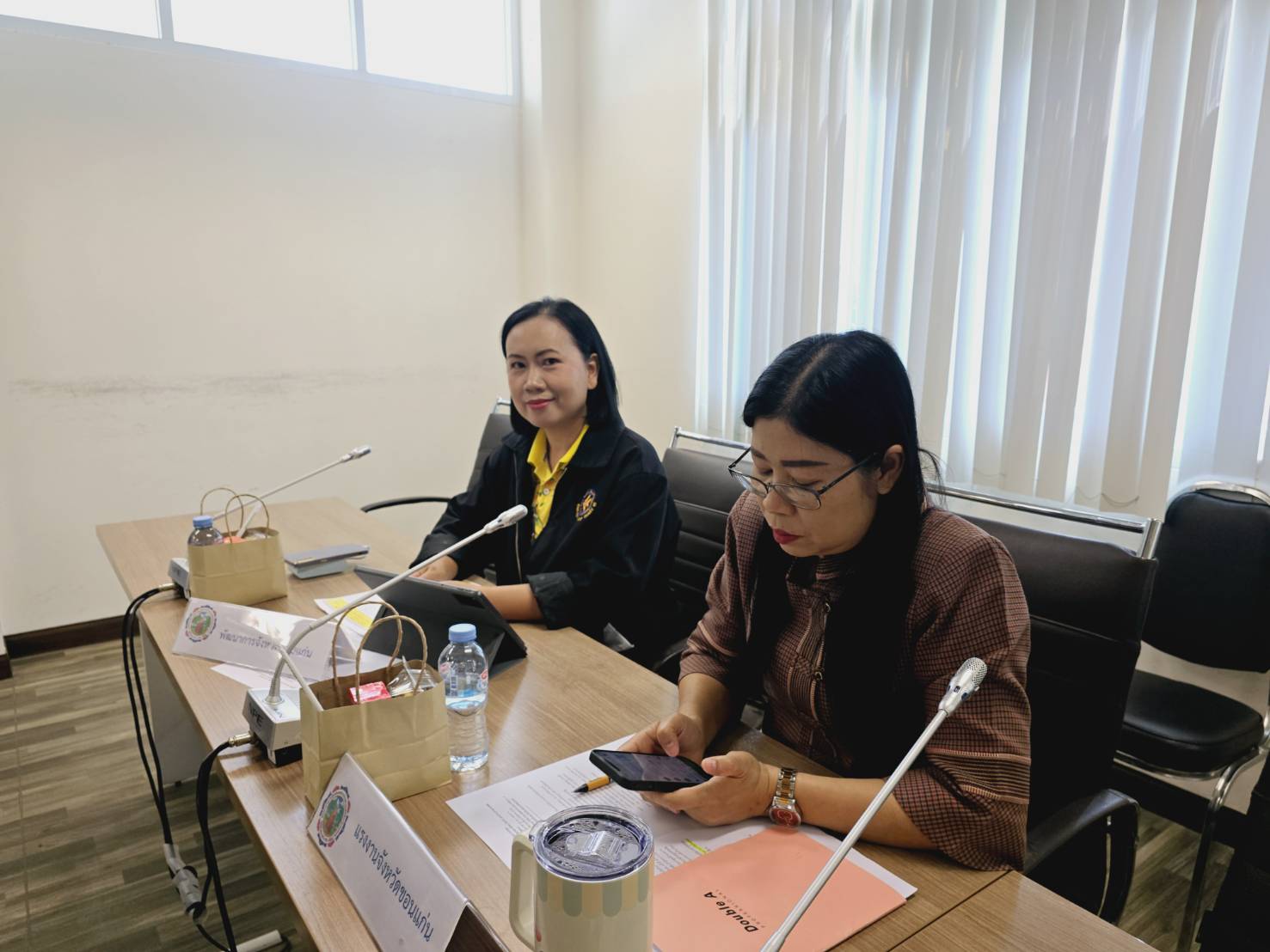พช.ขอนแก่น : ร่วมประชุมศูนย์ปฏิบัติการติดตามเร่งรัดการบำบัดรักษา ฟื้นฟูสภาพทางสังคม ป้องกันและปราบปรามยาเสพติด (ศปก.ครส.) ครั้งที่ 4/2568