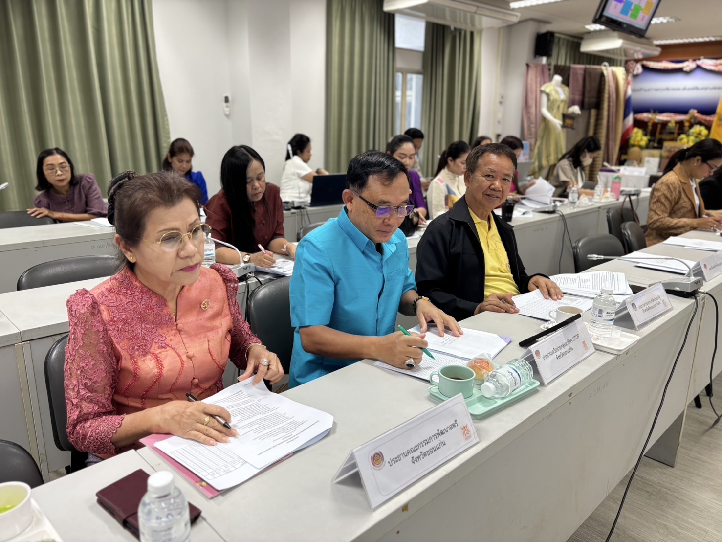 พช.ขอนแก่น : จัดประชุมคณะกรรมการคัดสรรสุดยอดผลิตภัณฑ์ OTOP เด่น จังหวัดขอนแก่น (Provincial Star OTOP : PSO) พ.ศ. 2568 ครั้งที่ 1/2568