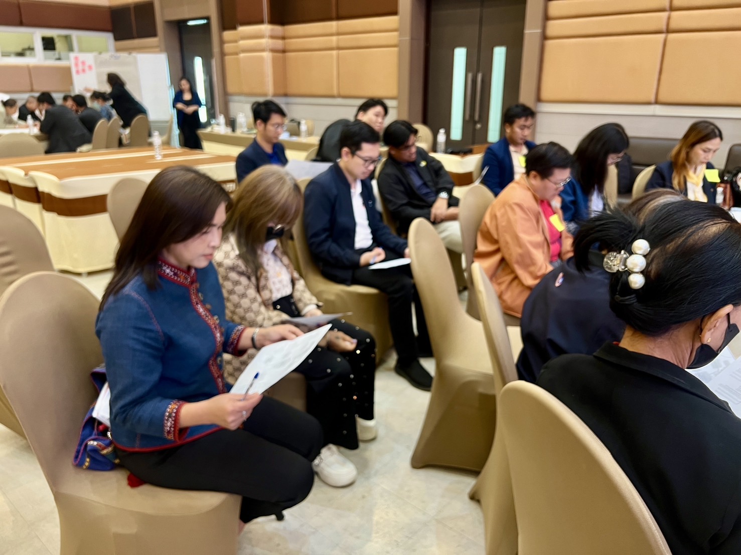 พช.ขอนแก่น : ร่วมประชุมเสริมสร้างสมรรถนะผู้ประกอบการในระเบียงเศรษฐกิจพิเศษ ภาคตะวันออกเฉียงเหนือ