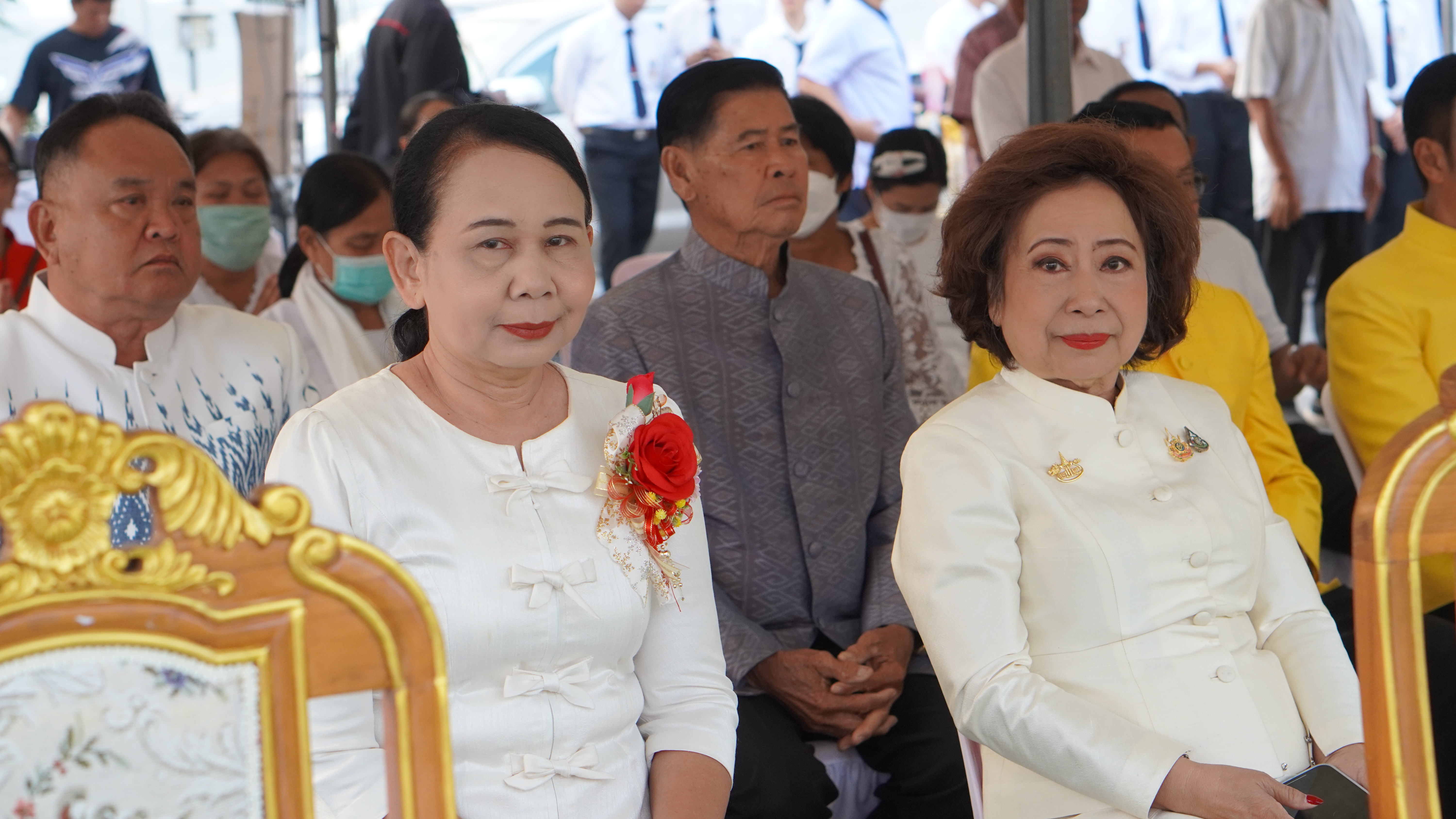 พช.ขอนแก่น : ร่วมทำบุญตักบาตรข้าวสารอาหารแห้ง “บิณฑบาตช่วยผู้ยากไร้” ฉลองครบรอบ 234 ปี เมืองขอนแก่น500 ปี พระพุทธพระลับพระคู่เมือง และเพื่อช่วยเหลือผู้ยากไร้อำเภอเมืองขอนแก่น ตักบาตรพระสงฆ์ 1,234 รูป