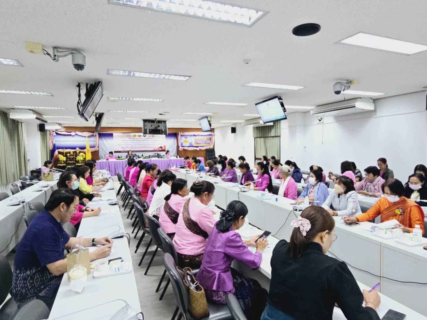 พช.ขอนแก่น : ประชุมคณะกรรมการพัฒนาสตรีจังหวัดขอนแก่น (กพสจ.) ครั้งที่ 1/2568