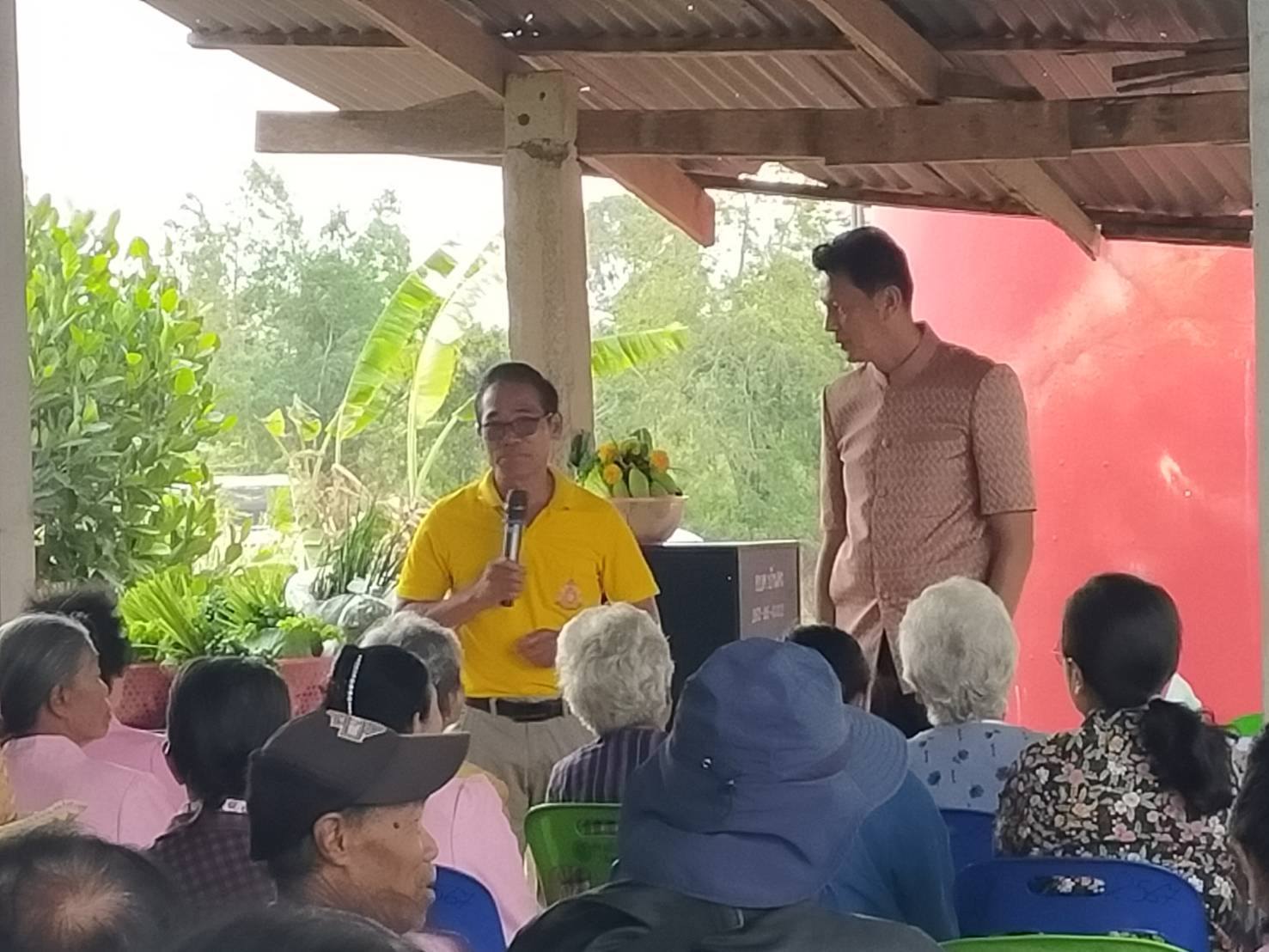 พช.ขอนแก่น : ร่วมพิธีปล่อยพันธุ์ปลา ณ สระน้ำสาธารณะหนองเดิด บ้านหนองแต้ ตำบลบ้านดง อำเภออุบลรัตน์ จังหวัดขอนแก่น