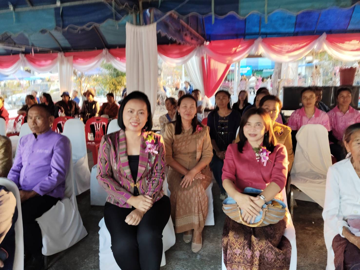 พช.ขอนแก่น : ร่วมพิธีเปิดงานประเพณีบุญคูณลาน สู่ขวัญข้าว อำเภอแวงน้อย ประจำปี 2568