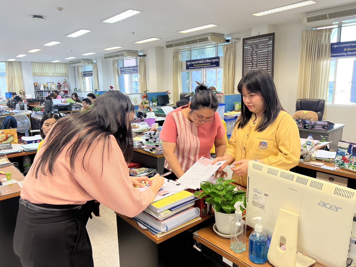 พช.ขอนแก่น : ดำเนินการรับสมัครบุคคลเพื่อสรรหาและเลือกสรรเป็นพนักงานกองทุนพัฒนาบทบาทสตรี สังกัดสำนักงานเลขานุการคณะอนุกรรมการบริหารกองทุนพัฒนาบทบาทสตรีระดับจังหวัด จังหวัดขอนแก่น