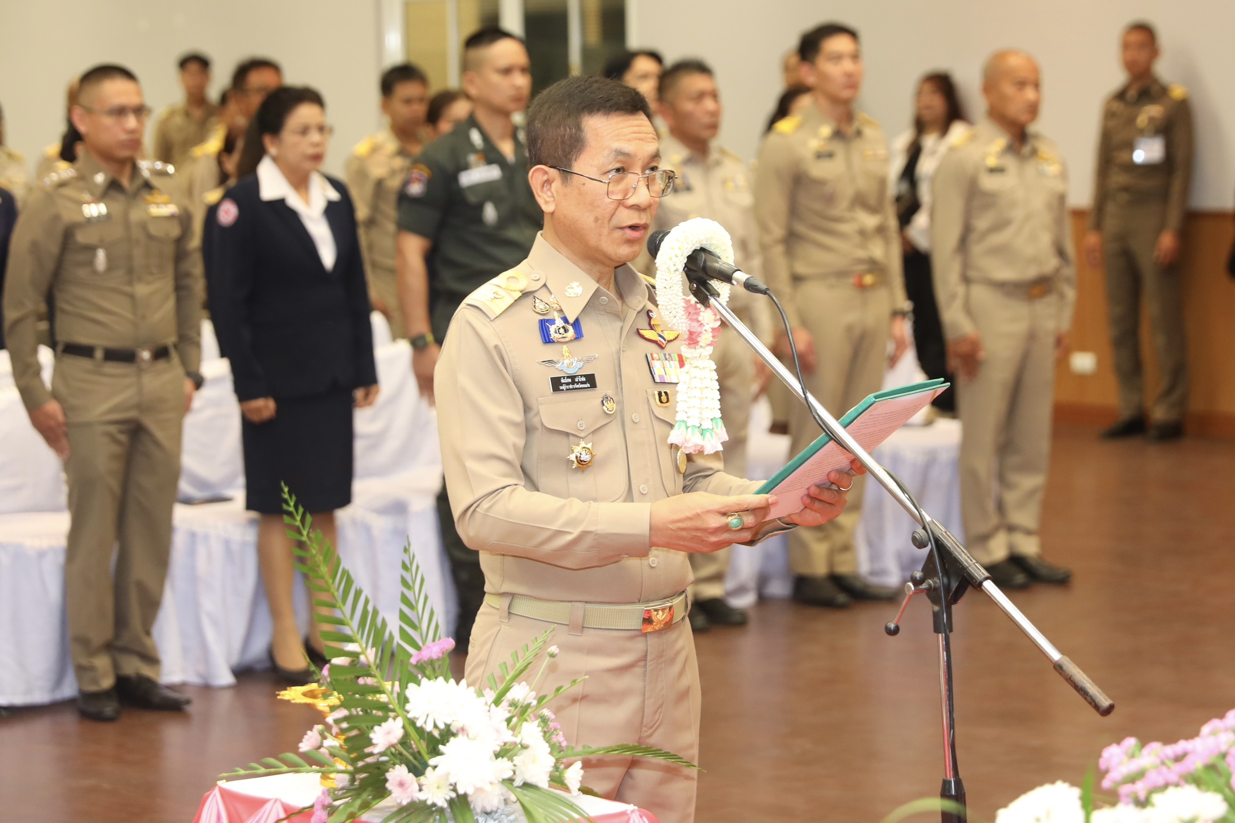 จังหวัดขอนแก่น : จัดพิธีถวายราชสักการะพระบาทสมเด็จพระจุลจอมเกล้าเจ้าอยู่หัว เนื่องในวันท้องถิ่นไทย ประจำปี 2568