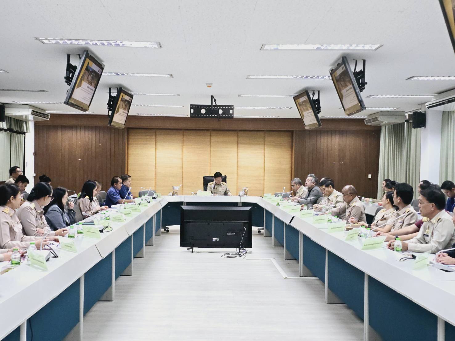 พช.ขอนแก่น : ร่วมประชุมคณะอนุกรรมการประสานงานโครงการพัฒนาของสถาบันส่งเสริมและพัฒนากิจกรรมปิดทองหลังพระ สืบสานแนวพระราชดำริ ประจำจังหวัดขอนแก่น ครั้งที่ 1/2568
