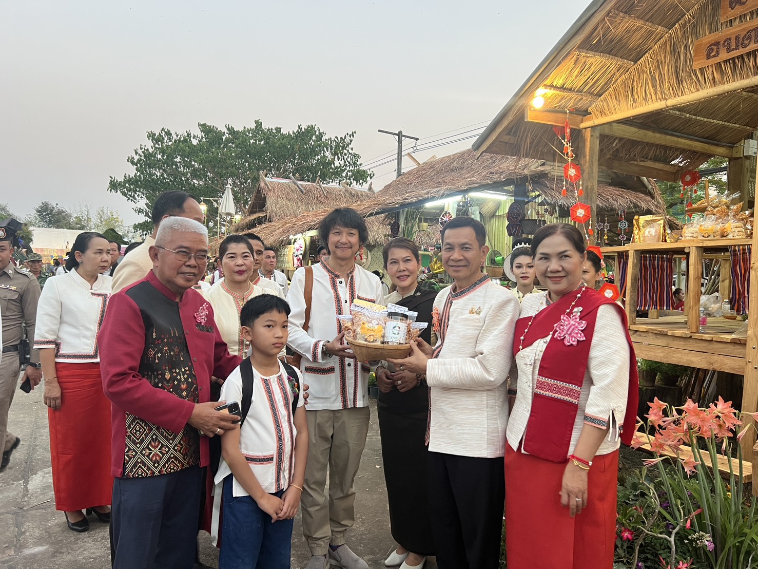พช.ขอนแก่น : ร่วมงานสืบสานวัฒนธรรมประเพณีวิถีถิ่นไทภูผาม่าน “ตรุษไทภูผาม่าน” ประจำปี 2568