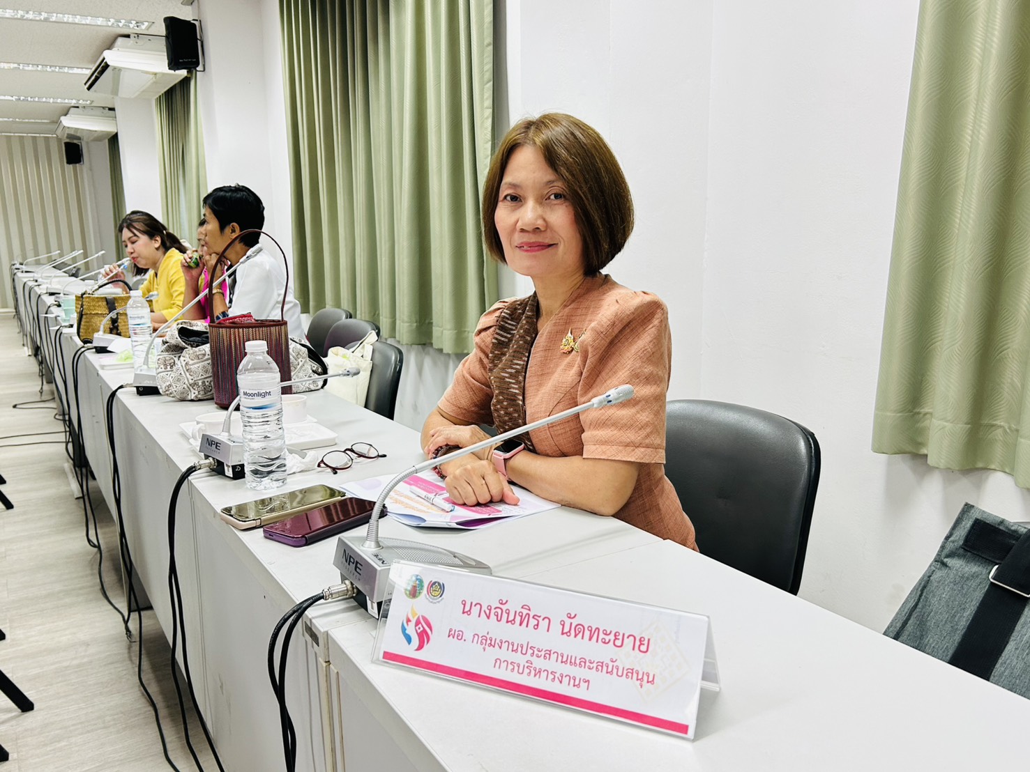 พช.ขอนแก่น : จัดโครงการเพิ่มประสิทธิภาพการปฏิบัติงานกองทุนพัฒนาบทบาทสตรีแก่กลไกการขับเคลื่อนกองทุนพัฒนาบทบาทสตรีระดับจังหวัด จังหวัดขอนแก่น