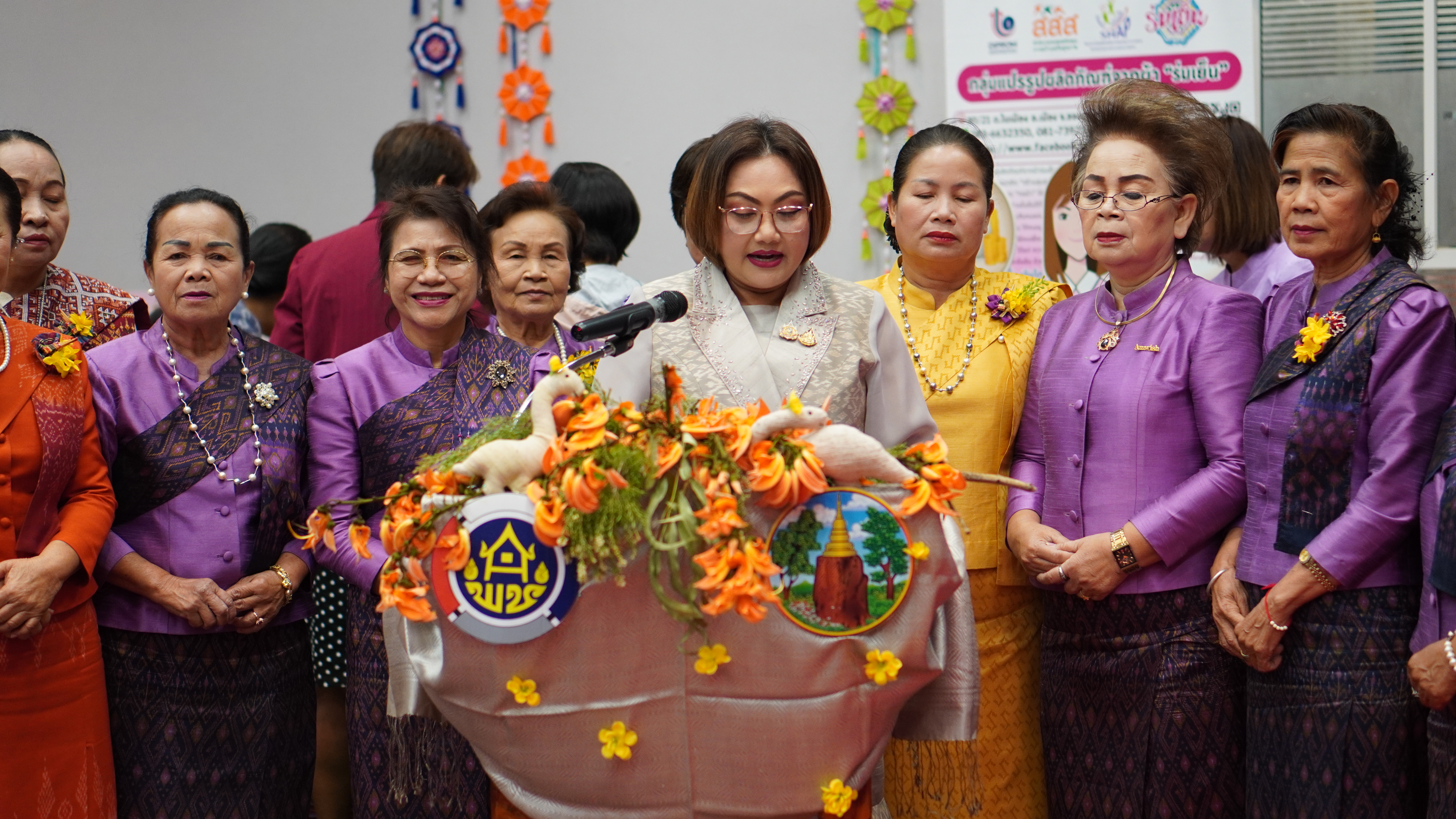 จังหวัดขอนแก่น : จัดงานวันสตรีสากล ประจำปี 2568 ภายใต้ชื่อ “โครงการ รวมพลังสตรีขอนแก่น ขับเคลื่อน Soft Power สู่การพัฒนาที่ยั่งยืน” เชิดชูเกียรติสตรีดีเด่นด้านการพัฒนาชุมชน และส่งเสริมบทบาทสตรีในการพัฒนาสังคมอย่างยั่งยืน