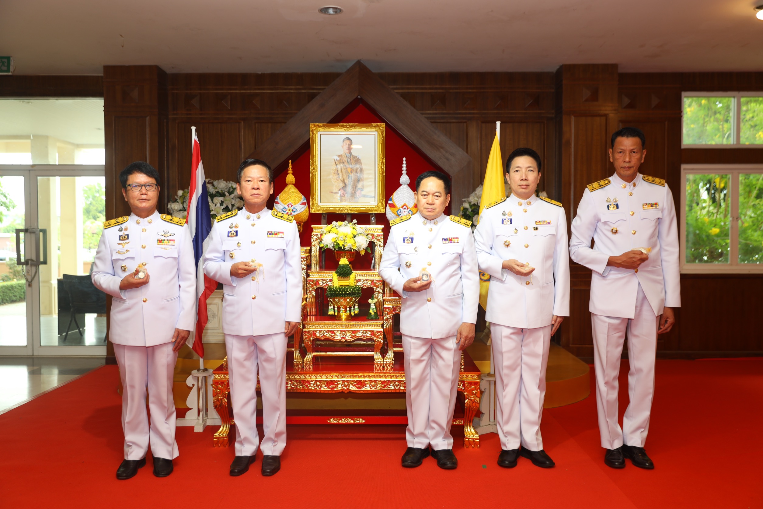 จังหวัดขอนแก่น : จัดพิธีมอบเหรียญที่ระลึกพระราชทานแก่ผู้บริหารกระทรวงมหาดไทยและข้าราชการ