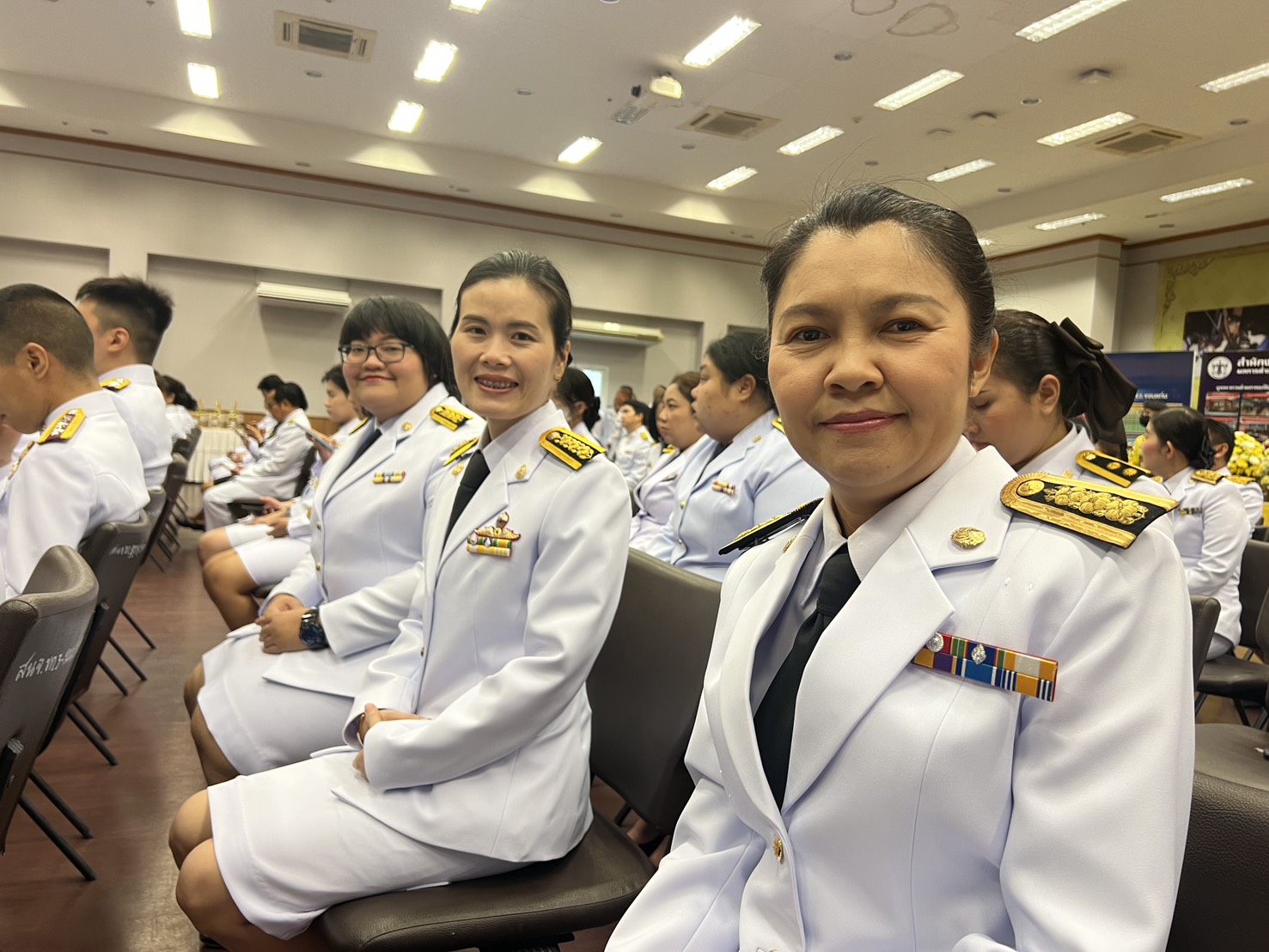 จังหวัดขอนแก่น : จัดพิธีวางพานพุ่มถวายราชสักการะเนื่องในวันที่ระลึกพระบาทสมเด็จพระนั่งเกล้าเจ้าอยู่หัว พระมหาเจษฎาราชเจ้า ประจำปี 2568