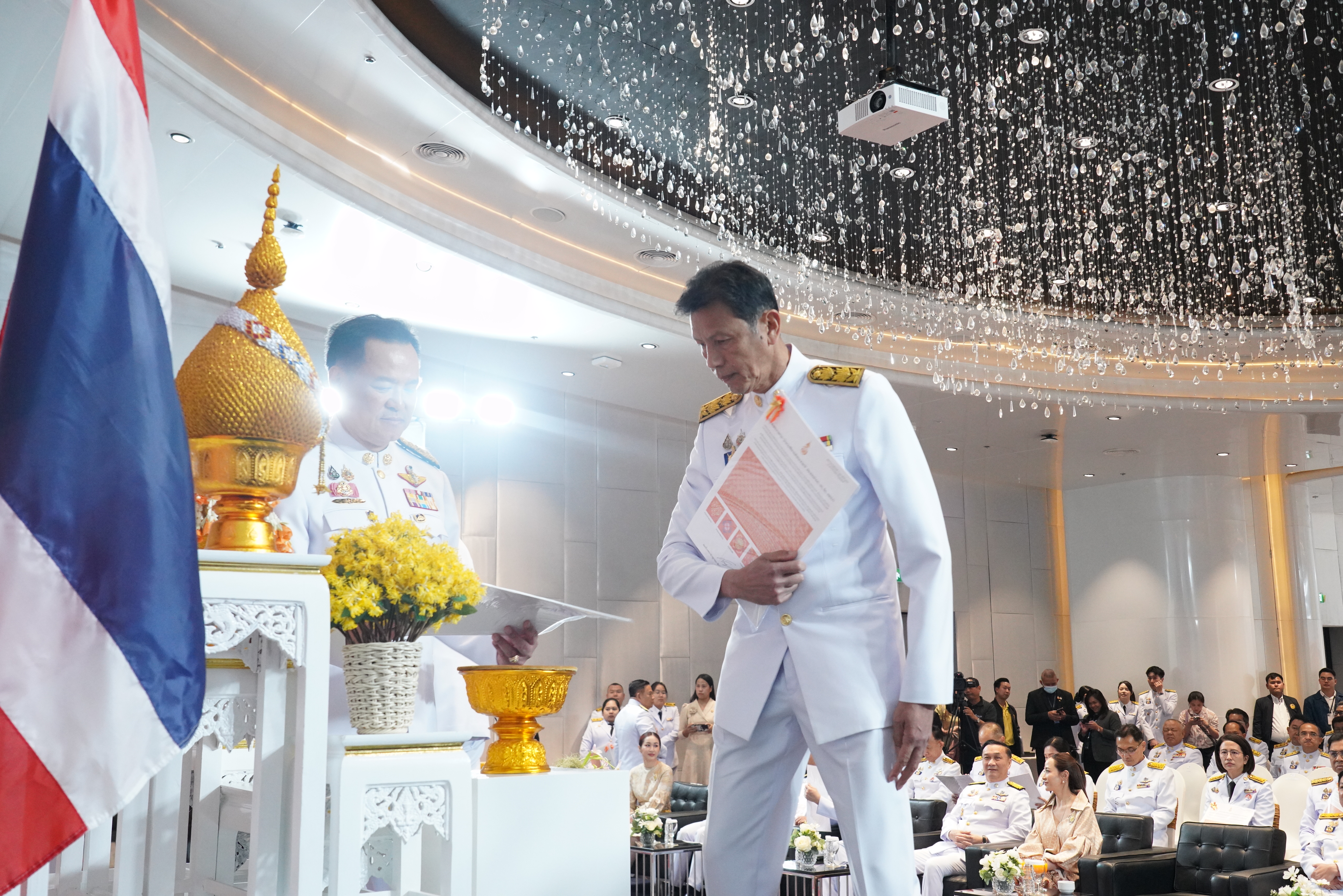 จังหวัดขอนแก่น : ร่วมพิธีมอบลายผ้าพระราชทาน “ผ้าลายสิริราชพัสตราภรณ์”