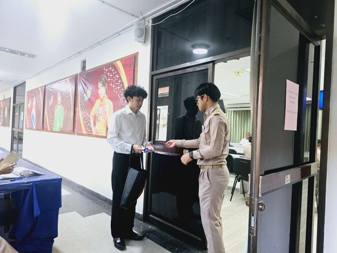 พช.ขอนแก่น : ดำเนินการสรรหาและเลือกสรรเป็นพนักงานกองทุนพัฒนาบทบาทสตรี สังกัดสำนักงานเลขานุการคณะอนุกรรมการบริหารกองทุนพัฒนาบทบาทสตรีระดับจังหวัด จังหวัดขอนแก่น