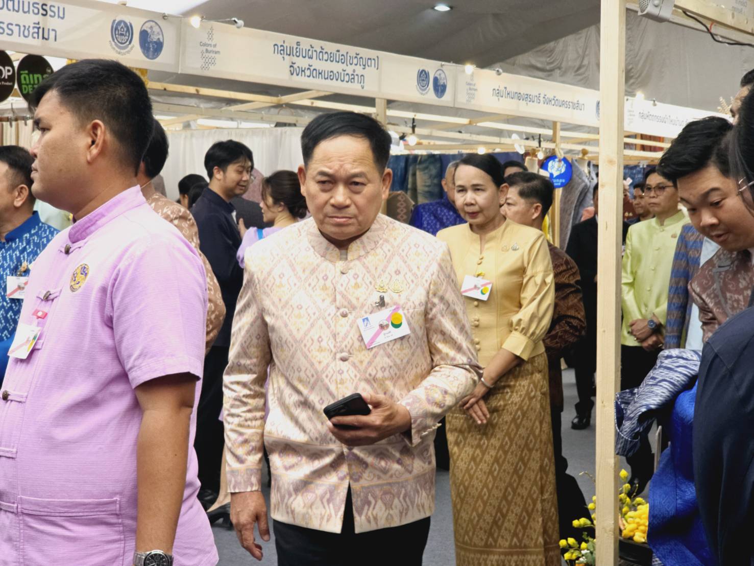 พช.ขอนแก่น : ร่วมรับเสด็จสมเด็จพระเจ้าลูกเธอ เจ้าฟ้าสิริวัณณวรี นารีรัตนราชกัญญา ทอดพระเนตรการจัดนิทรรศการผ้าไทยครั้งยิ่งใหญ่แห่งปี “Colors of Buriram” เส้นทางสายไหม สายใยวัฒนธรรม คุณค่าภูมิปัญญาท้องถิ่น