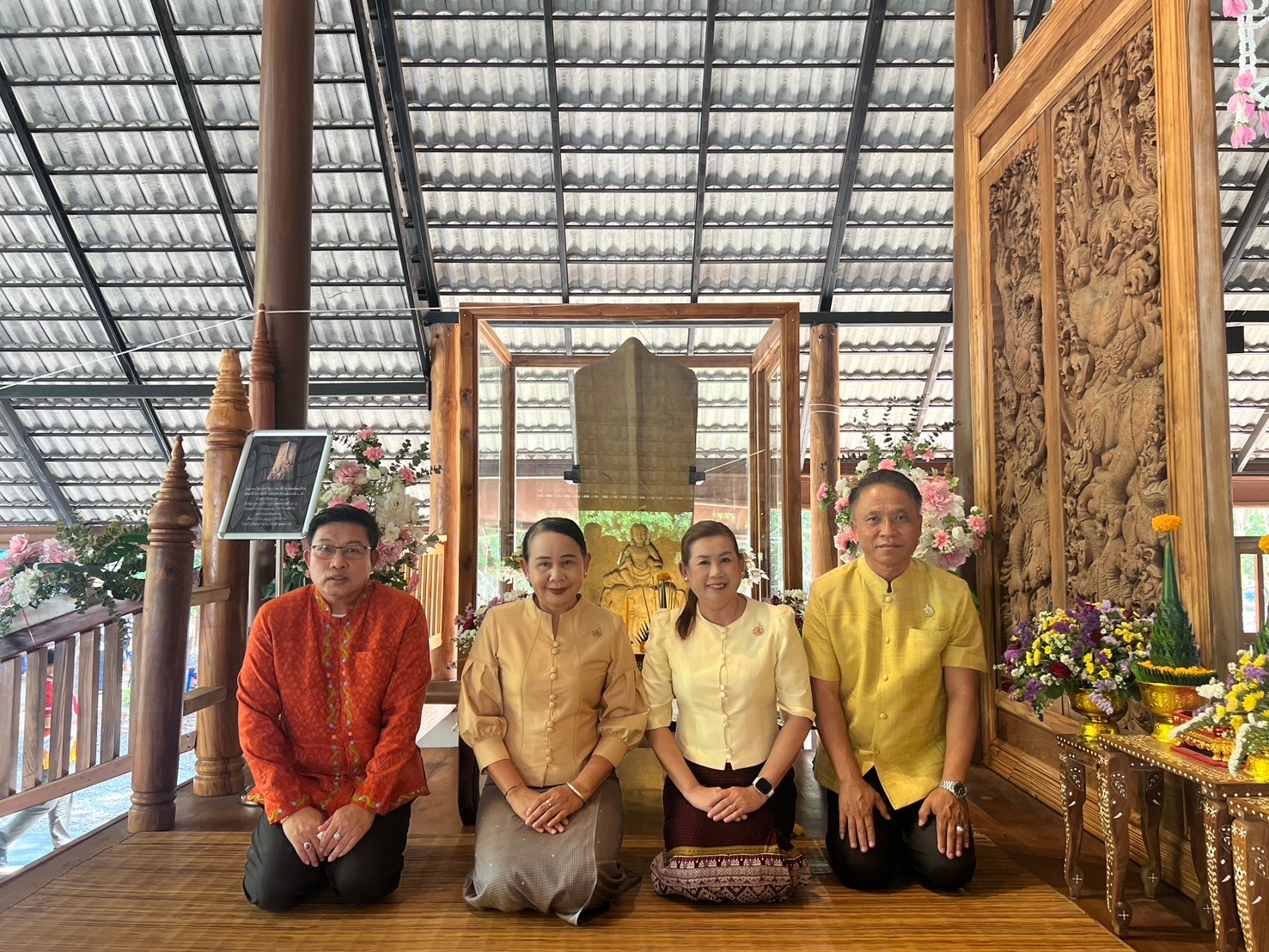 จังหวัดขอนแก่น : รัฐมนตรีว่าการกระทรวงวัฒนธรรม เป็นประธานเปิดในพิธีสมโภชพระชัยชุมแพบรมนาถบพิตร และเปิดองค์ใบเสมาที่ค้นพบใหม่