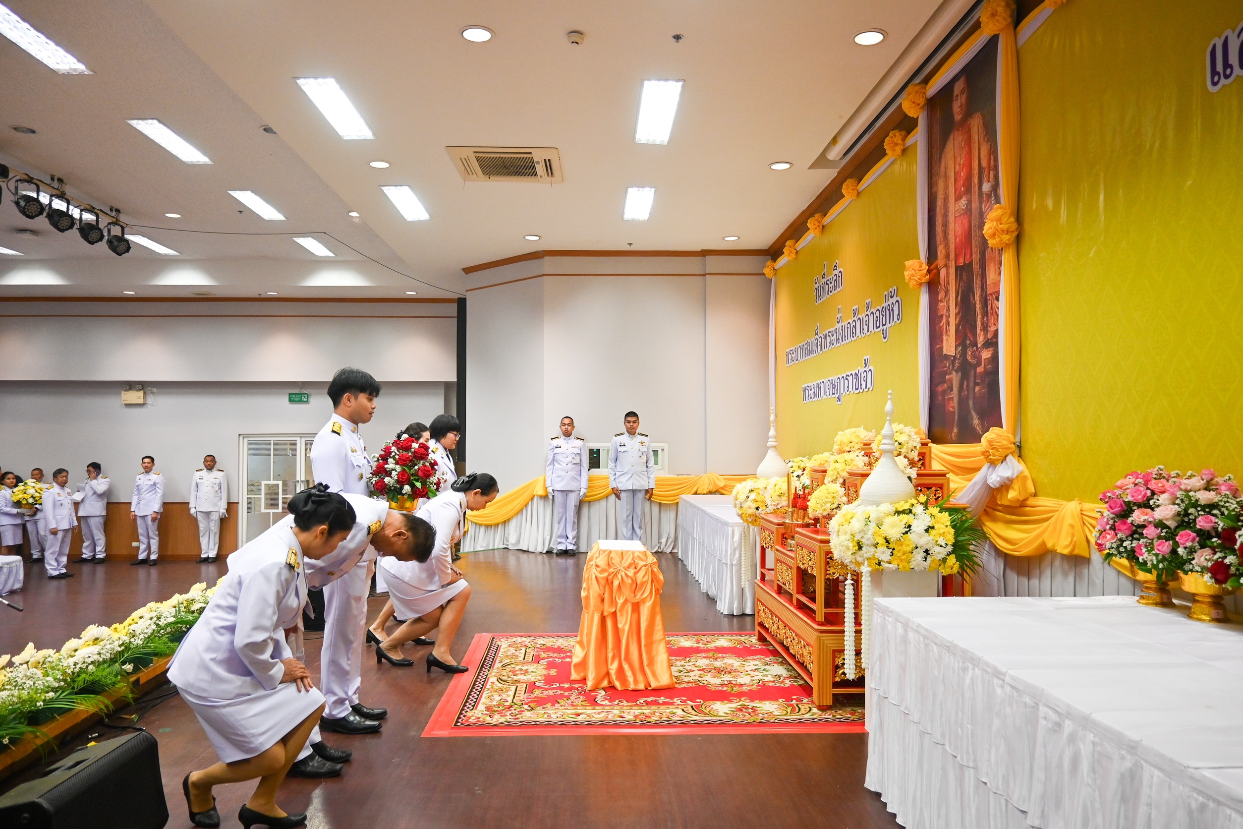จังหวัดขอนแก่น : จัดพิธีวางพานพุ่มถวายราชสักการะเนื่องในวันที่ระลึกพระบาทสมเด็จพระนั่งเกล้าเจ้าอยู่หัว พระมหาเจษฎาราชเจ้า ประจำปี 2568