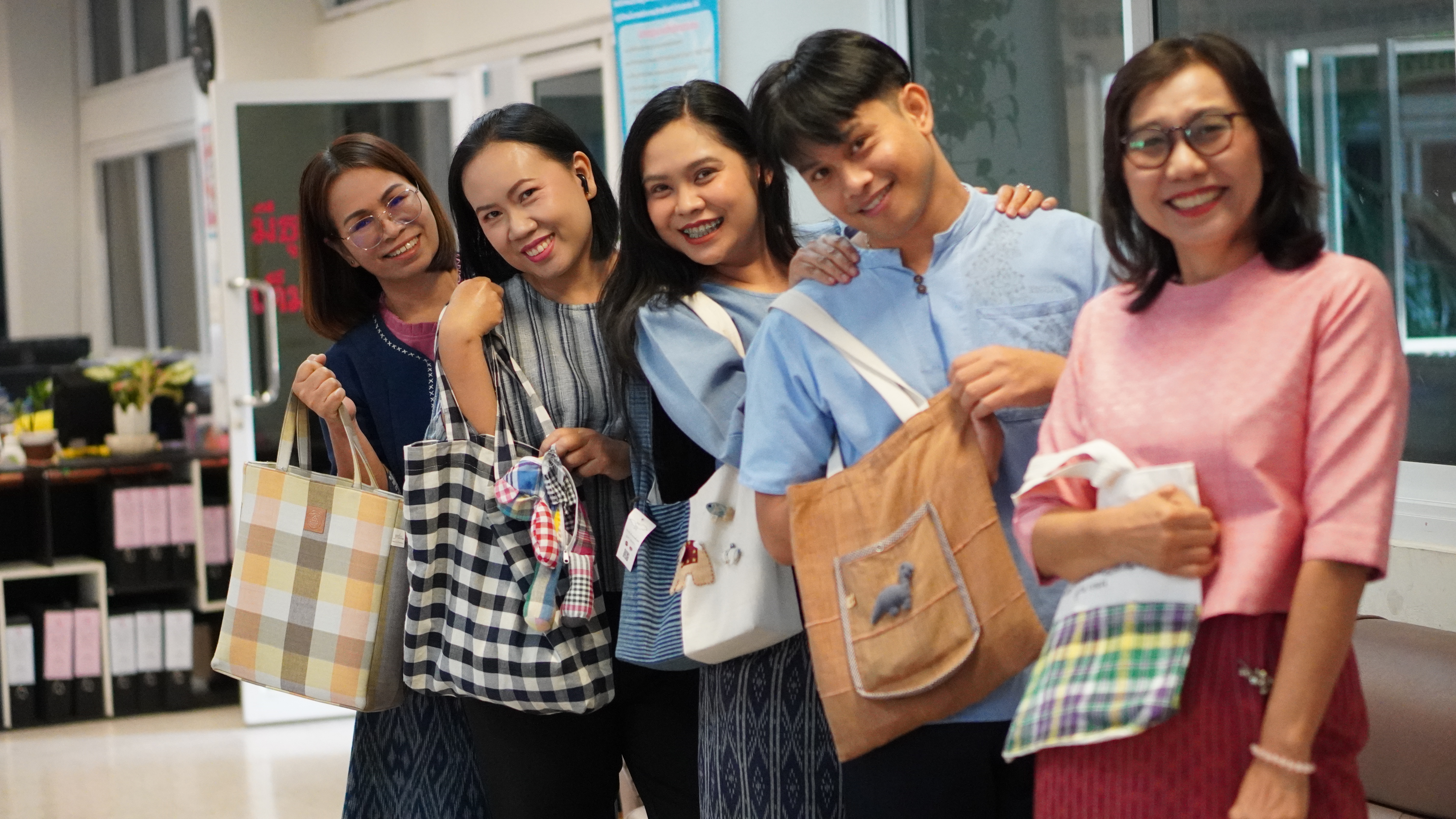 สำนักงานพัฒนาชุมชนจังหวัดขอนแก่น เดินหน้าสร้างวัฒนธรรมองค์กรใสสะอาด ด้วยกิจกรรม 5ส