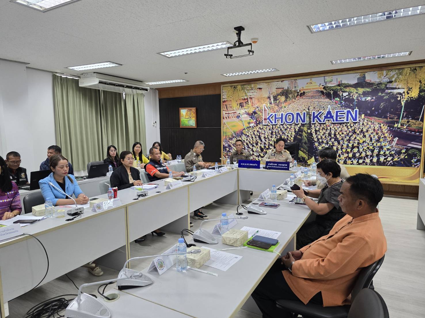 พช.ขอนแก่น : ร่วมประชุมศูนย์ปฏิบัติการติดตามเร่งรัดการบำบัดรักษา ฟื้นฟูสภาพทางสังคม ป้องกันและปราบปรามยาเสพติด (ศปก.ครส.) ครั้งที่ 6/2568