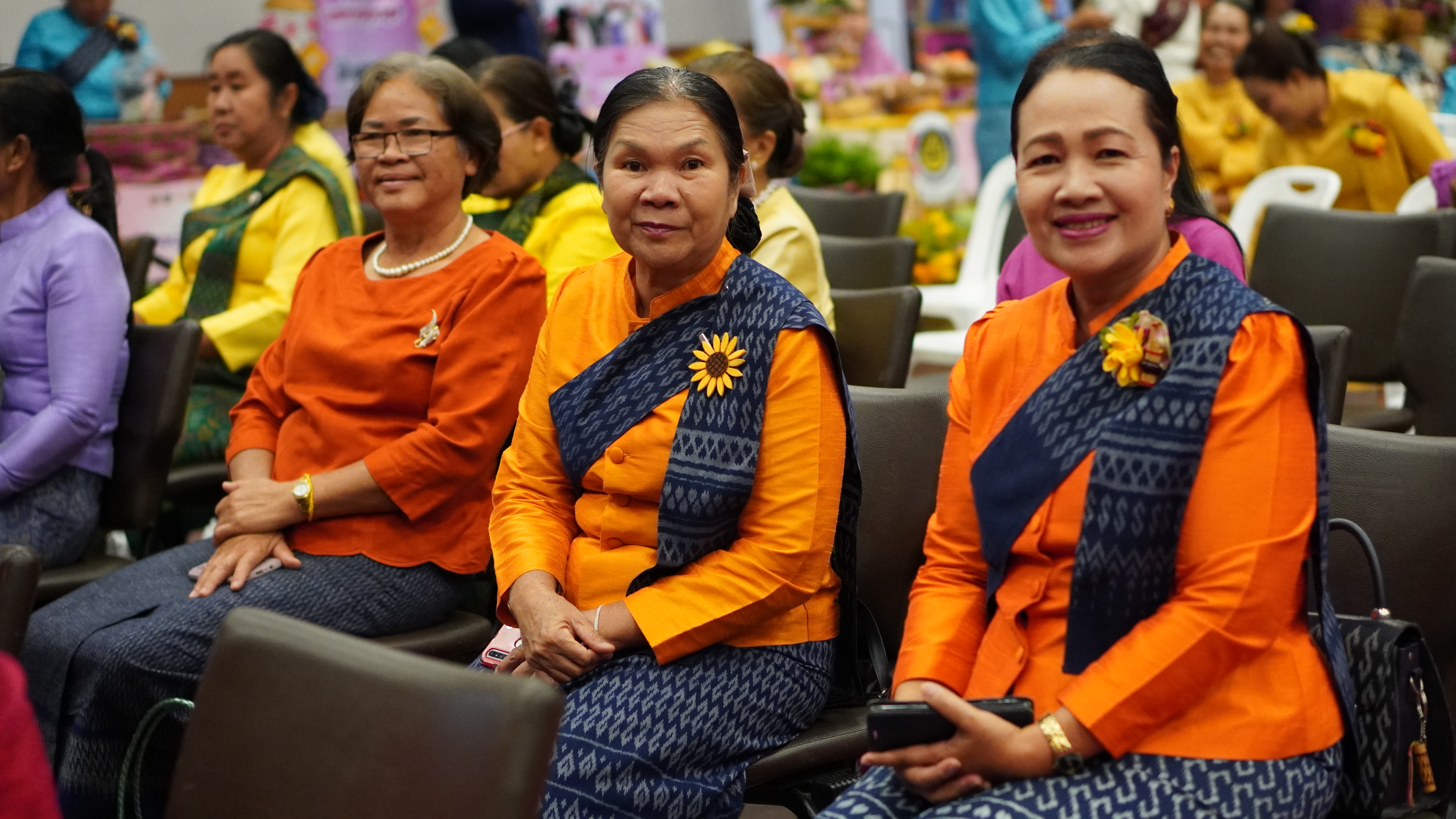 จังหวัดขอนแก่น : จัดงานวันสตรีสากล ประจำปี 2568 ภายใต้ชื่อ “โครงการ รวมพลังสตรีขอนแก่น ขับเคลื่อน Soft Power สู่การพัฒนาที่ยั่งยืน” เชิดชูเกียรติสตรีดีเด่นด้านการพัฒนาชุมชน และส่งเสริมบทบาทสตรีในการพัฒนาสังคมอย่างยั่งยืน