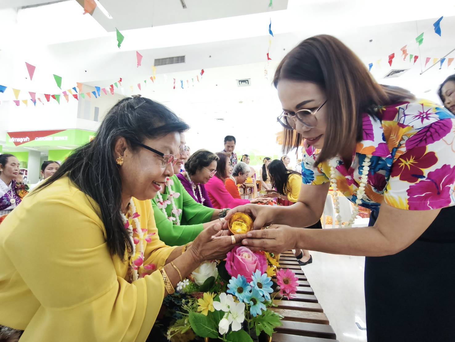 พช.ขอนแก่น : ร่วมพิธีเปิดงาน “สาดสนุกรับสงกรานต์ที่บิ๊กซี”