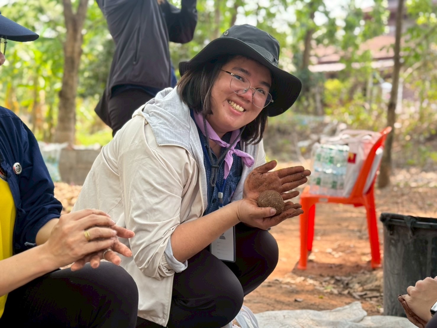 พช.ขอนแก่น : ดำเนินโครงการนวัตกรรมสร้างสรรค์เพื่อชุมชน (7C : Innovation for Smarter CDD Khonkaen) “เติมแฮง แบ่งปัน สานฝัน โคก หนอง นา” กิจกรรม ฝึกอบรมเชิงปฏิบัติการเพิ่มศักยภาพของเจ้าหน้าที่พัฒนาชุมชน “เติมแฮง แบ่งปัน สานฝัน โคก หนอง นา” ณ ศูนย์เรียนรู้เศรษฐกิจพอเพียง บ้านขามป้อม หมู่ 4 ตำบลขัวเรียง อำเภอชุมแพ จังหวัดขอนแก่น (วันที่2)