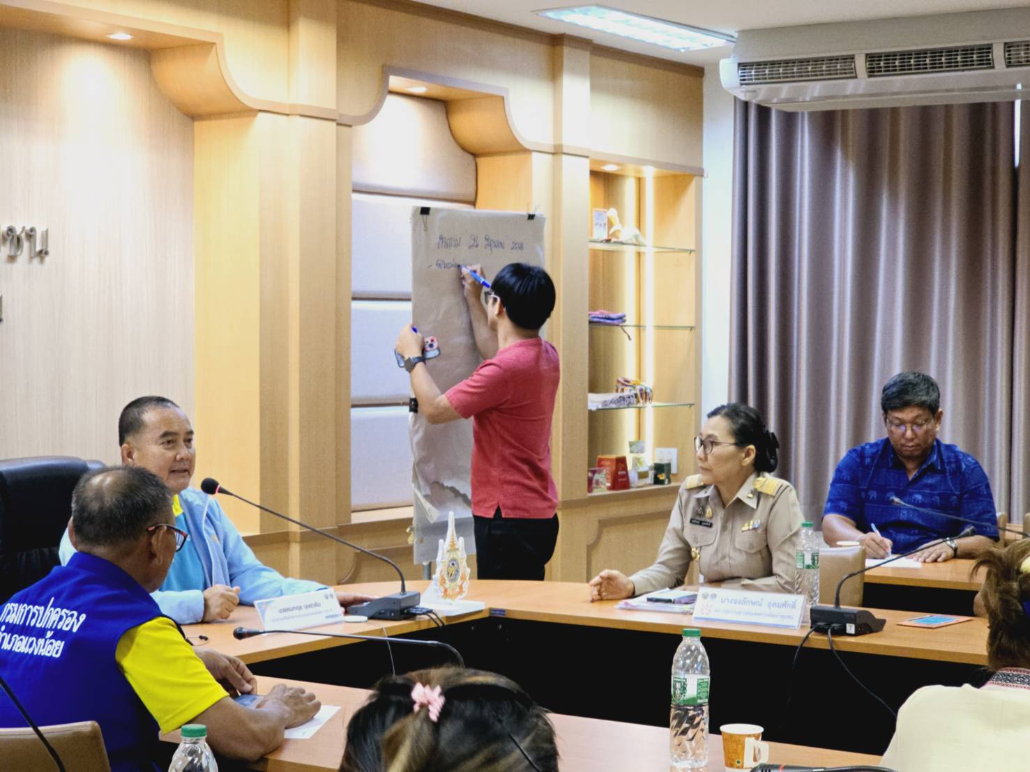 พช.ขอนแก่น : จัดประชุมเครือข่ายกองทุนแม่ของแผ่นดิน เพื่อขับเคลื่อนการดำเนินงานกองทุนแม่ของแผ่นดิน ตามแผนปฏิบัติการฯ ระยะย 3 ปี (พ.ศ.2568-2570)