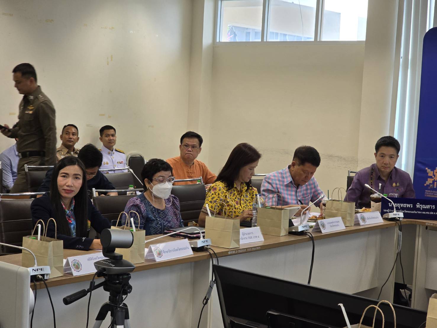 พช.ขอนแก่น : ร่วมประชุมศูนย์ปฏิบัติการติดตามเร่งรัดการบำบัดรักษา ฟื้นฟูสภาพทางสังคม ป้องกันและปราบปรามยาเสพติด (ศปก.ครส.) ครั้งที่ 7/2568