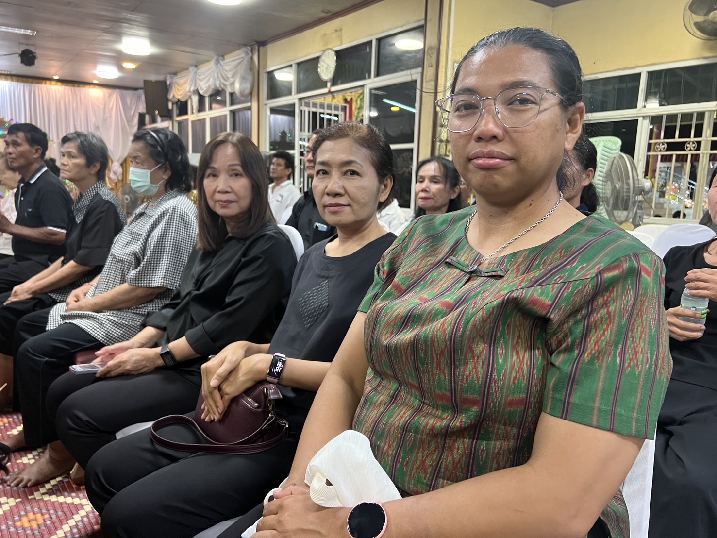พช.ขอนแก่น : ร่วมเป็นเจ้าภาพฟังสวดพระอภิธรรม คุณแม่สมจิตร สุนทรพิทักษ์ ของนางสาวกนกอร สุนทรพิทักษ์ นักวิชาการพัฒนาชุมชนอำเภอบ้านฝาง