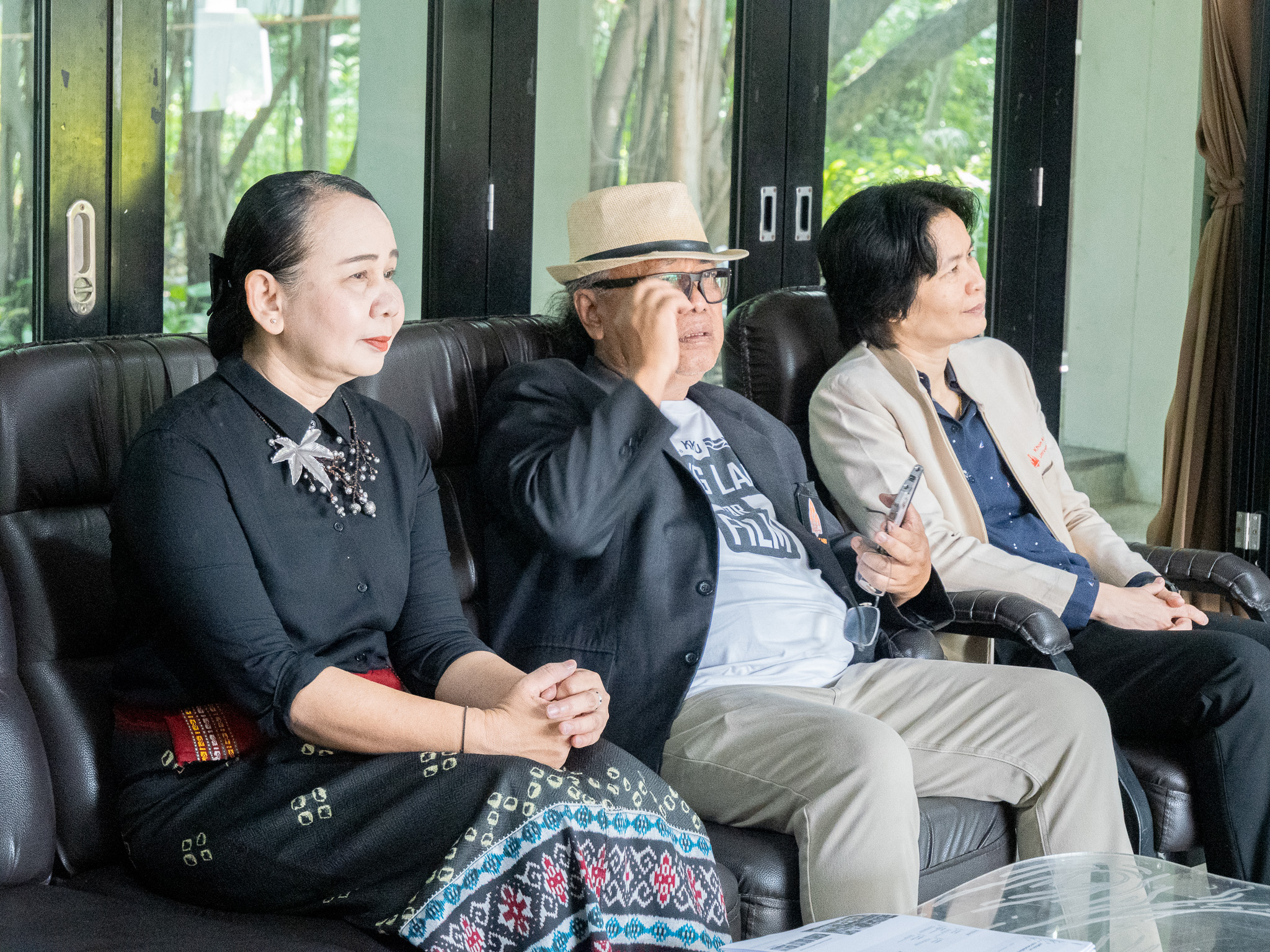 พช.ขอนแก่น : ร่วมเป็นเกียรติพิธีเปิดงานการ “อบรมเชิงปฏิบัติการต่อยอดผลิตภัณฑ์ชุมชน อย่างสร้างสรรค์ให้เกิดการมีส่วนร่วมในชุมชน”