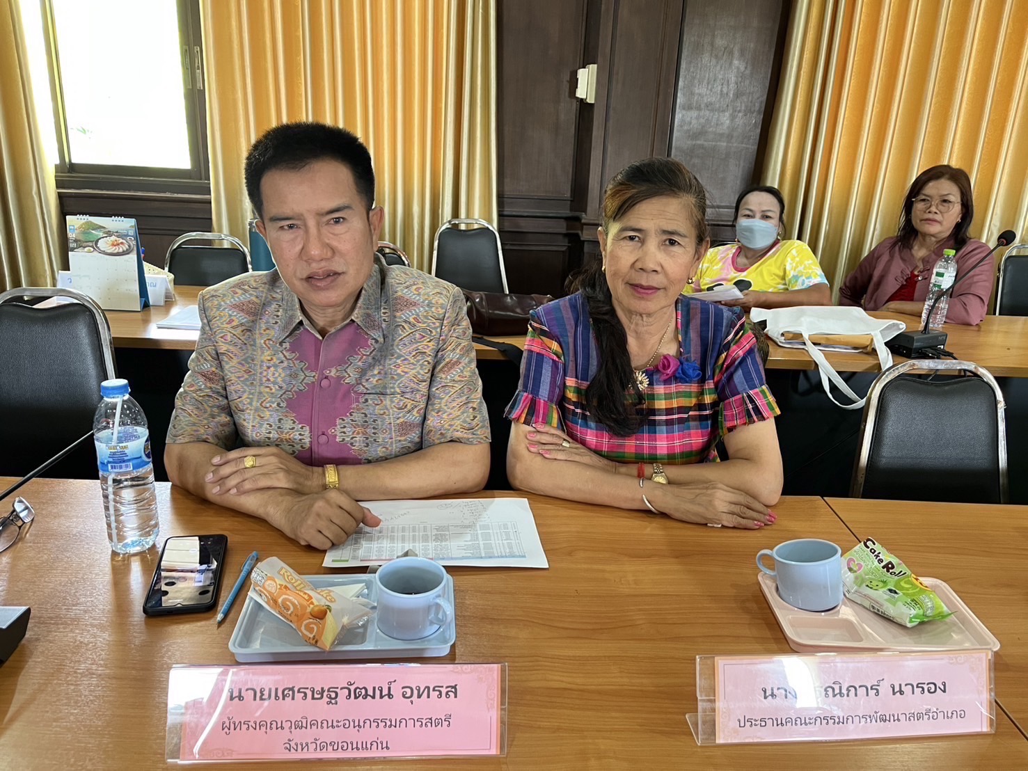 พช.ขอนแก่น : ลงพื้นที่ติดตามและสนับสนุนการดำเนินงาน การบริหารจัดการหนี้ค้างเกินกำหนดชำระ กองทุนพัฒนาบทบาทสตรี (คลินิกแก้หนี้สตรี คุณพร้อมจ่าย เราพร้อมจบ DEBT Clinic By CDK) ณ อำเภอซำสูงและอำเภอกระนวน