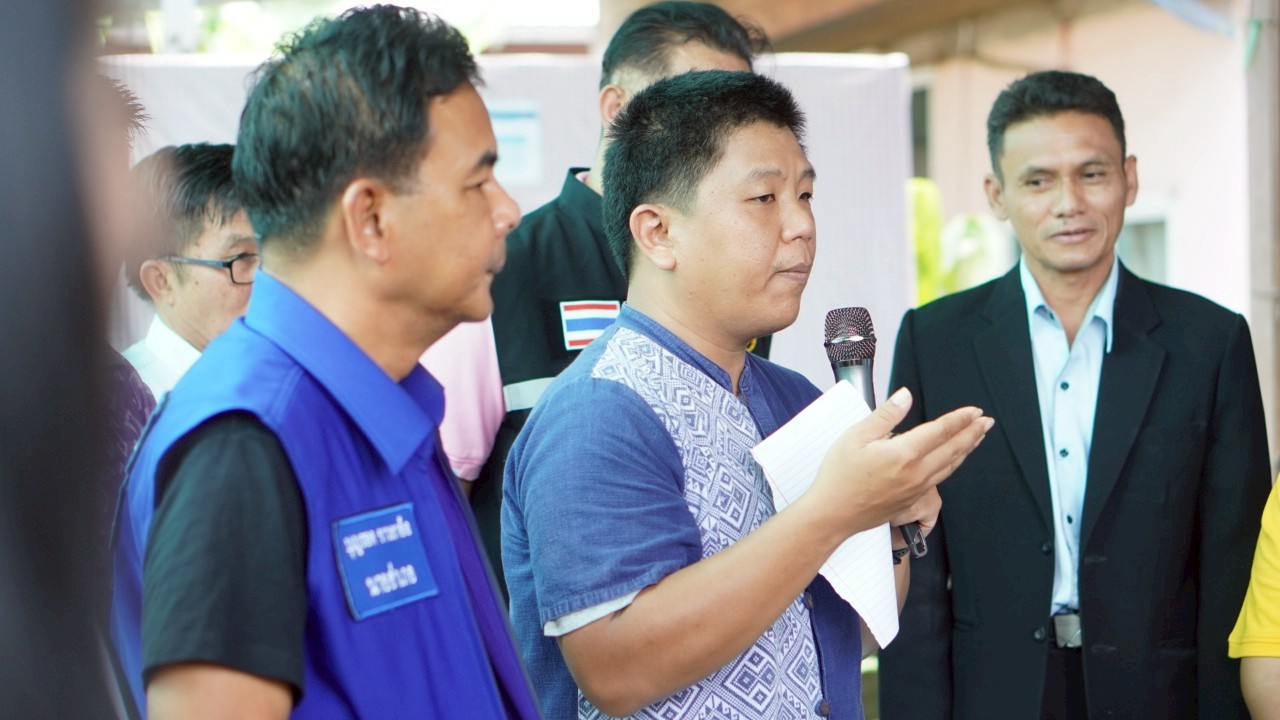 พช.ขอนแก่น : รอง ผู้ว่าฯ ขอนแก่น นำทีม ศจพ.จ. ลงพื้นที่ติดตามการแก้ไขปัญหาความยากจนและเยี่ยมให้กำลังใจครัวเรือนตกเกณฑ์ในมิติต่าง ๆ ในระดับพื้นที่อำเภอมัญจาคีรีและอำเภอโคกโพธิ์ไชย