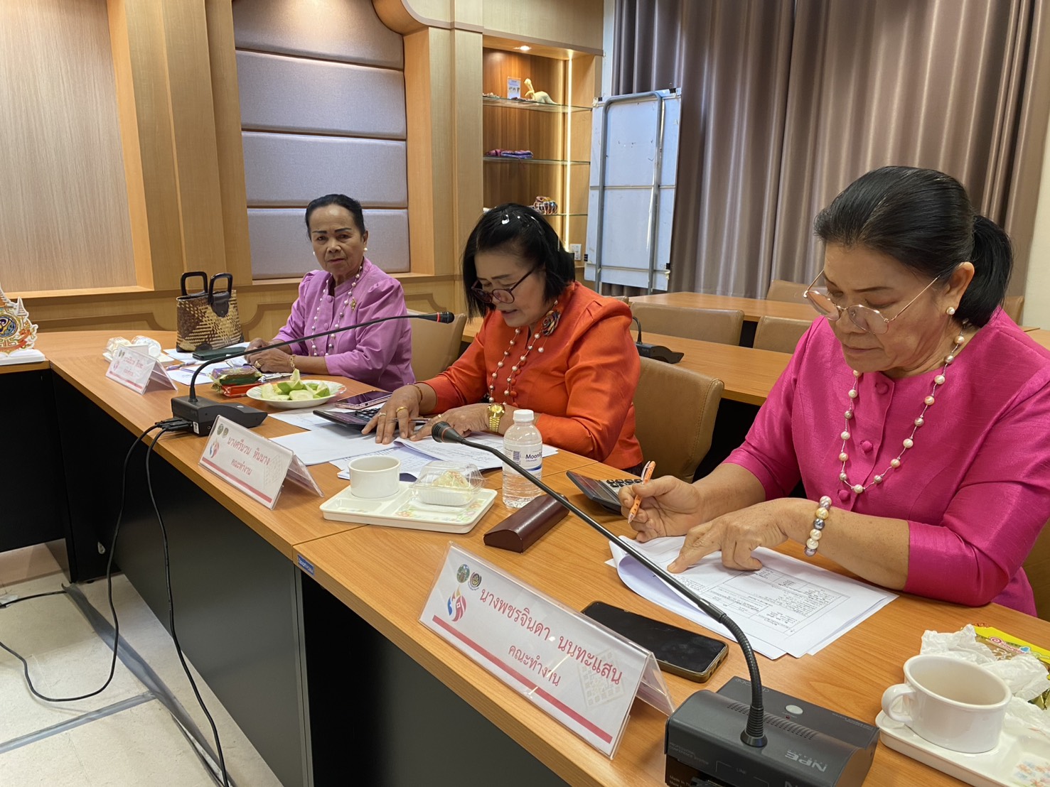 พช.ขอนแก่น : ประชุมคณะทำงานขับเคลื่อนกองทุนพัฒนาบทบาทสตรีจังหวัดขอนแก่น ครั้งที่ 5/2568
