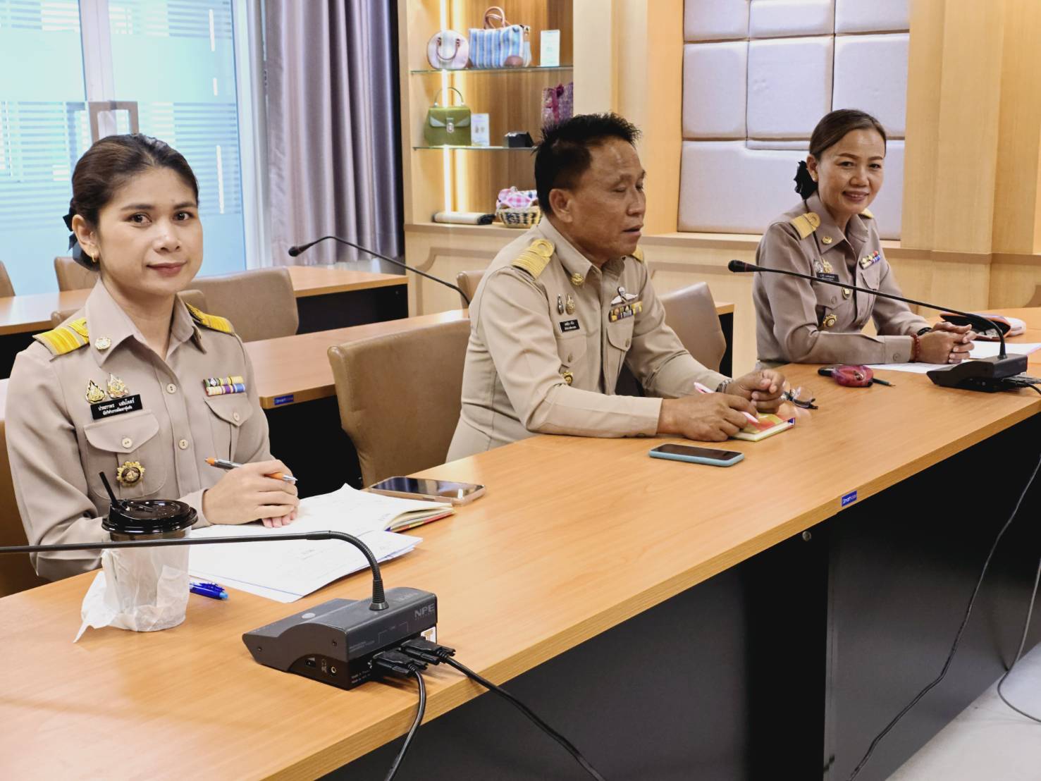 พช.ขอนแก่น : กรมพัฒนาชุมชน ตรวจติดตามงานโครงการเสริมสร้างและพัฒนาผู้นำการเปลี่ยนแปลง กิจกรรมที่ 5 ถอดบทเรียนความสำเร็จและติดตามการขับเคลื่อนโครงการผู้นำการเปลี่ยนแปลง ณ พื้นที่จังหวัดขอนแก่น