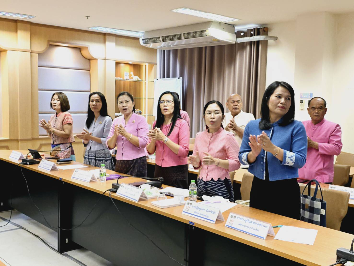 พช.ขอนแก่น : ร่วมการประชุมกรมการพัฒนาชุมชน ครั้งที่ 4/2568 ผ่านระบบวีดิทัศน์ทางไกล (Video Conference)