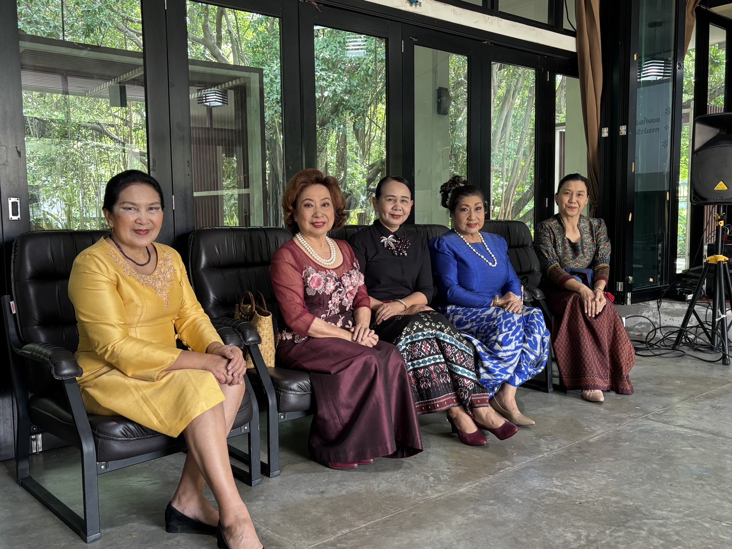พช.ขอนแก่น : ร่วมเป็นเกียรติพิธีเปิดงานการ “อบรมเชิงปฏิบัติการต่อยอดผลิตภัณฑ์ชุมชน อย่างสร้างสรรค์ให้เกิดการมีส่วนร่วมในชุมชน”