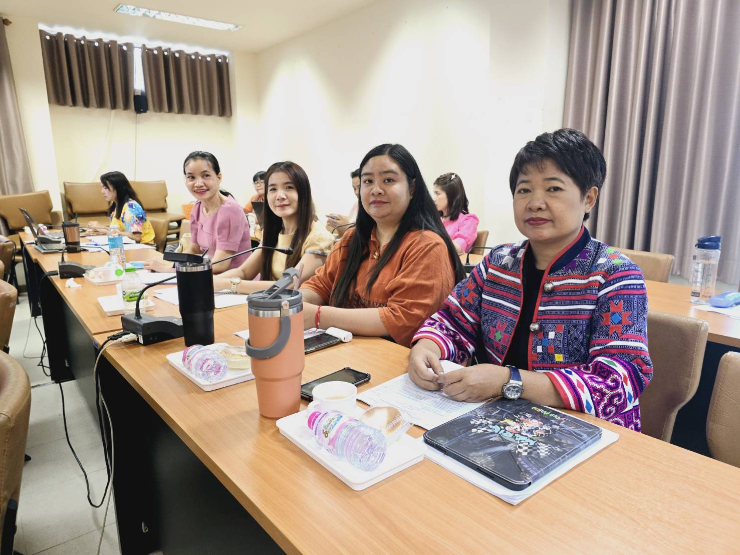 พช.ขอนแก่น : ประชุมคณะทำงานกำหนดตัวชี้วัด และค่าเป้าหมายการประเมินผลการปฏิบัติราชการของข้าราชการในสังกัดสำนักงานพัฒนาชุมชนจังหวัดขอนแก่น รอบการประเมินที่ 2/2568