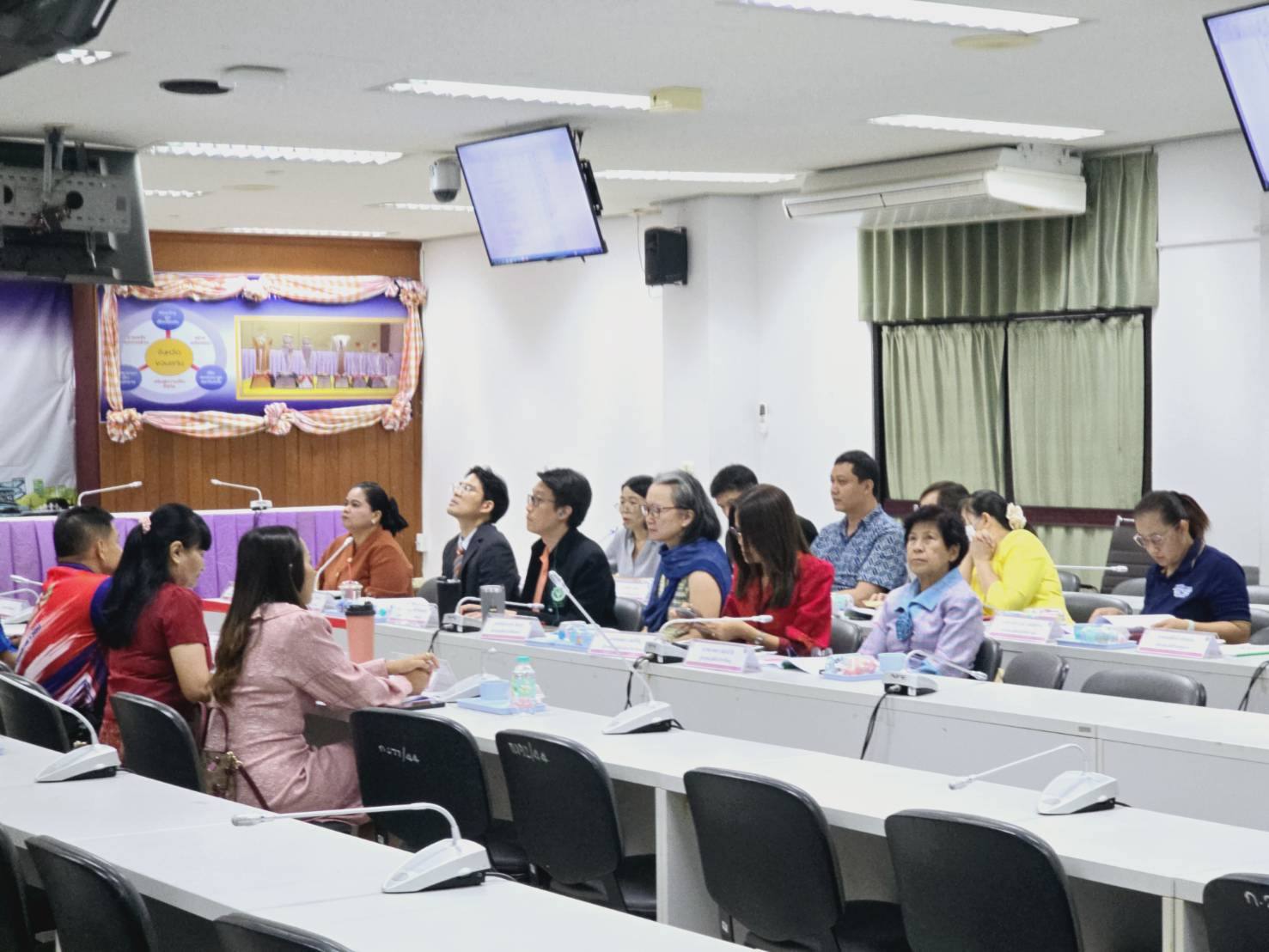 พช.ขอนแก่น : เข้าร่วมประชุมคณะกรรมการคุ้มครองเด็กจังหวัดขอนแก่น ครั้งที่ 1/2568