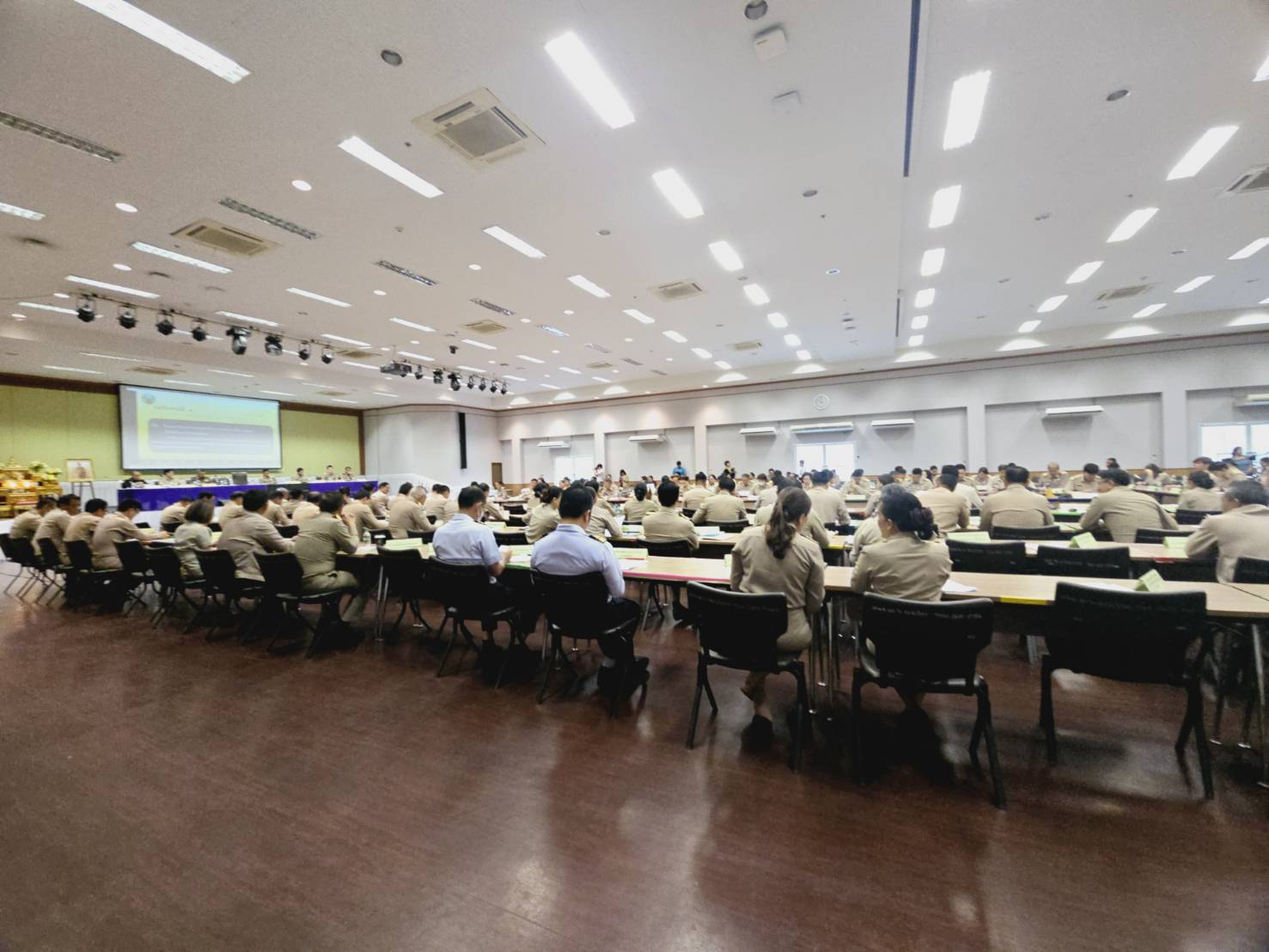พช.ขอนแก่น : ร่วมประชุมกรมการจังหวัด หัวหน้าส่วนราชการ หัวหน้าหน่วยงานรัฐวิสาหกิจ จังหวัดขอนแก่น ครั้งที่ 4/2568