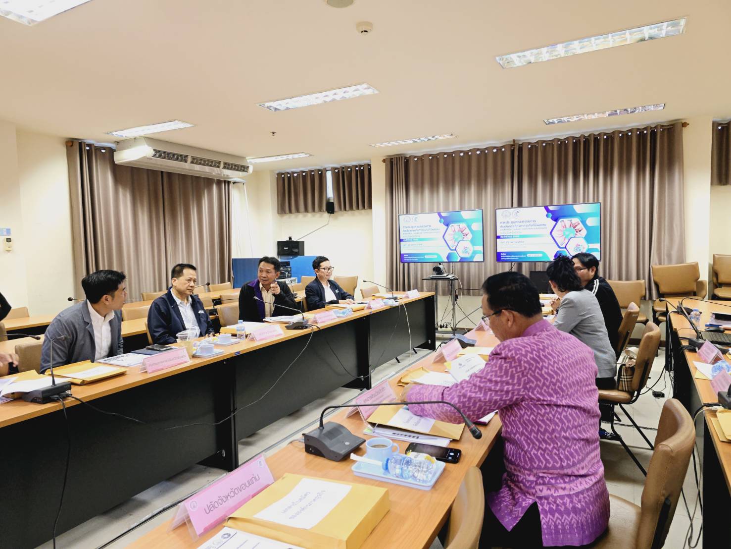 พช.ขอนแก่น : เข้าร่วมประชุมคณะกรรมการคัดเลือกองค์กรภาคธุรกิจที่มีผลงานการส่งเสริมความรับผิดชอบต่อสังคมของภาคธุรกิจระดับจังหวัดดีเด่น ประจำปี พ.ศ. 2568