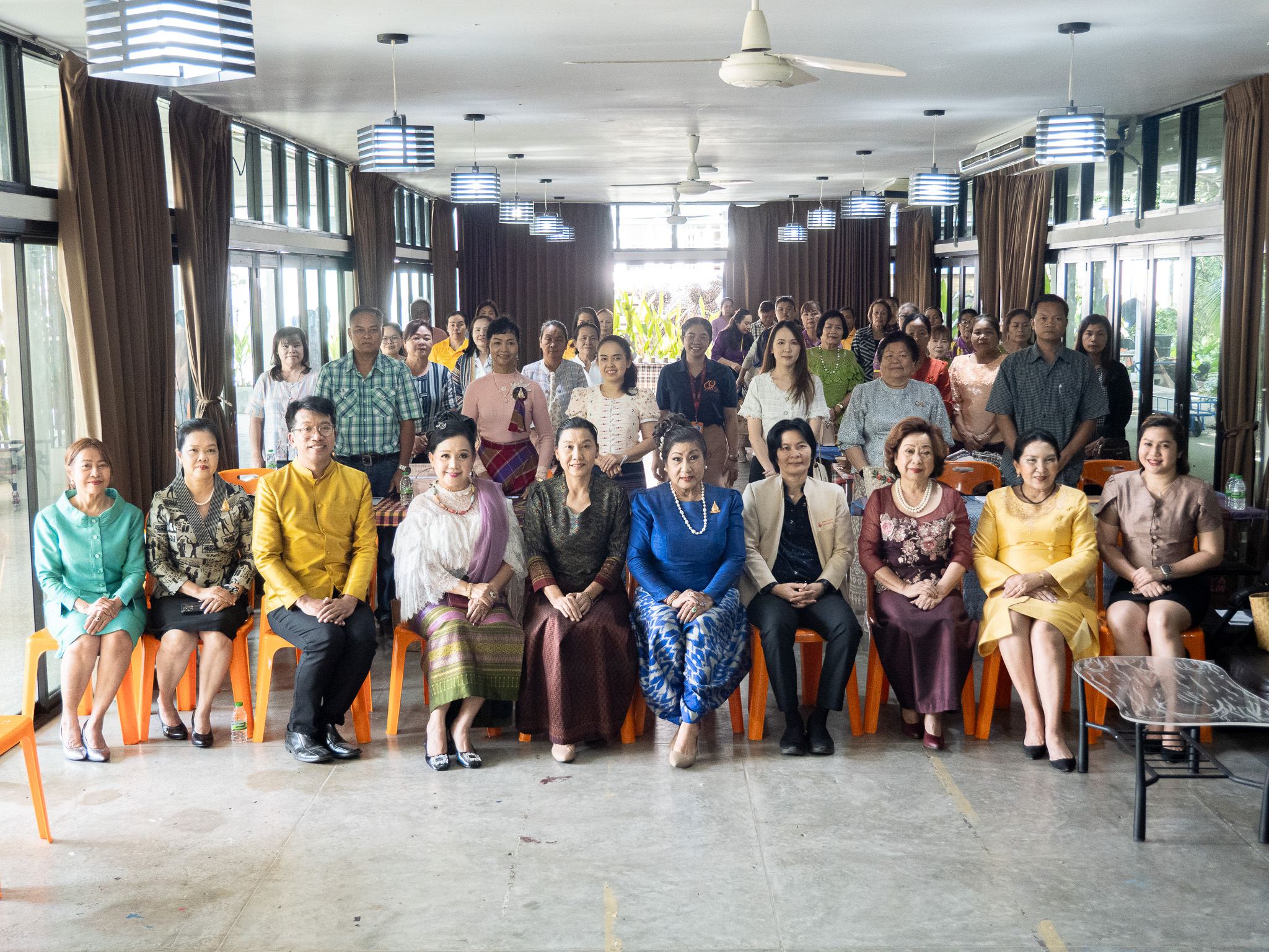 พช.ขอนแก่น : ร่วมเป็นเกียรติพิธีเปิดงานการ “อบรมเชิงปฏิบัติการต่อยอดผลิตภัณฑ์ชุมชน อย่างสร้างสรรค์ให้เกิดการมีส่วนร่วมในชุมชน”