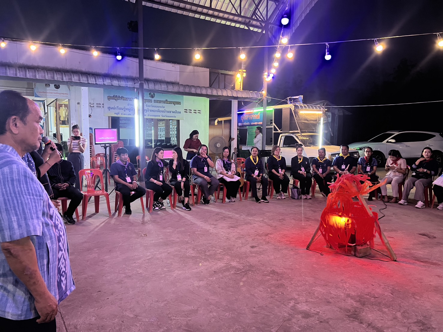 พช.ขอนแก่น : ดำเนินโครงการนวัตกรรมสร้างสรรค์เพื่อชุมชน (7C : Innovation for Smarter CDD Khonkaen) “เติมแฮง แบ่งปัน สานฝัน โคก หนอง นา” กิจกรรม ฝึกอบรมเชิงปฏิบัติการเพิ่มศักยภาพของเจ้าหน้าที่พัฒนาชุมชน “เติมแฮง แบ่งปัน สานฝัน โคก หนอง นา” ณ ศูนย์เรียนรู้เศรษฐกิจพอเพียง บ้านขามป้อม หมู่ 4 ตำบลขัวเรียง อำเภอชุมแพ จังหวัดขอนแก่น (วันที่1)