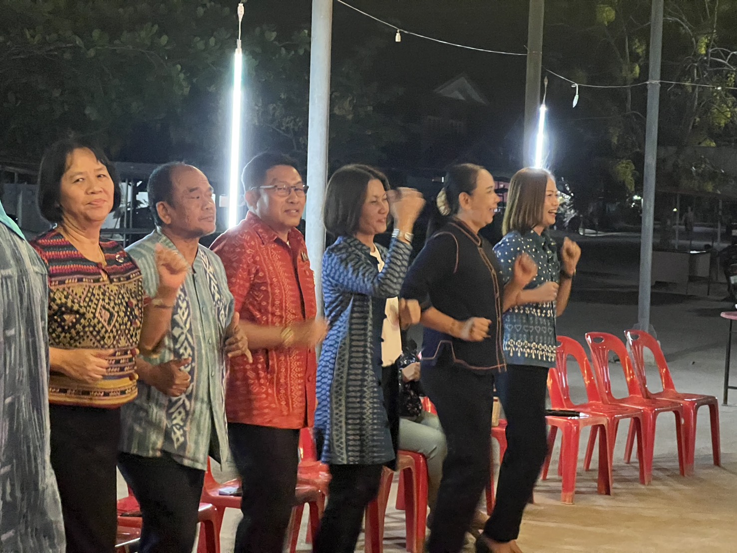 พช.ขอนแก่น : ดำเนินโครงการนวัตกรรมสร้างสรรค์เพื่อชุมชน (7C : Innovation for Smarter CDD Khonkaen) “เติมแฮง แบ่งปัน สานฝัน โคก หนอง นา” กิจกรรม ฝึกอบรมเชิงปฏิบัติการเพิ่มศักยภาพของเจ้าหน้าที่พัฒนาชุมชน “เติมแฮง แบ่งปัน สานฝัน โคก หนอง นา” ณ ศูนย์เรียนรู้เศรษฐกิจพอเพียง บ้านขามป้อม หมู่ 4 ตำบลขัวเรียง อำเภอชุมแพ จังหวัดขอนแก่น (วันที่1)
