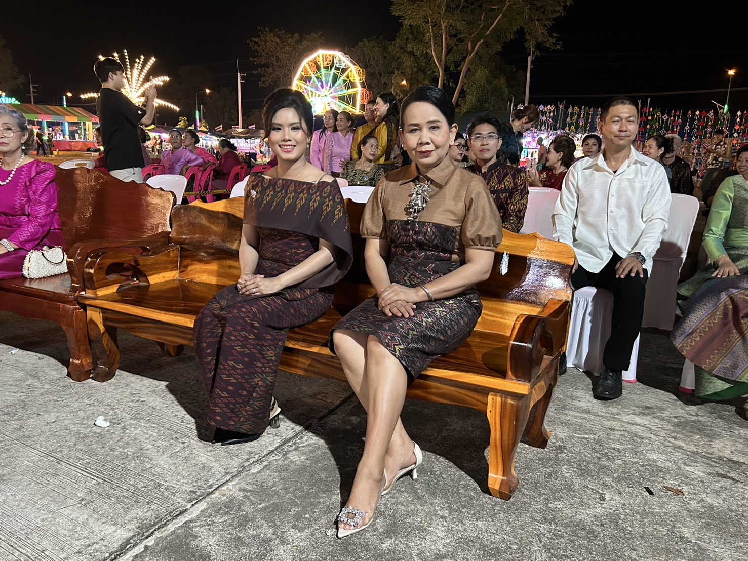 พช.ขอนแก่น : ร่วมเป็นคณะกรรมการตัดสินการประกวด “นางสาวซำสูง ประจำปี 2568” และเดินแบบผ้าไทยการกุศล (ลายยางนาไทซำสูง) ในงาน “แผ่นดินพระเจ้าใหญ่ รวมใจของดีอำเภอซำสูง” ประจำปี 2568