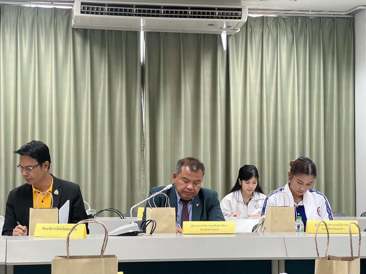 พช.ขอนแก่น ร่วมประชุมผลักดันประเด็นการต่อต้านการทุจริตและประพฤติมิชอบ จังหวัดขอนแก่น ครั้งที่ 2/2568