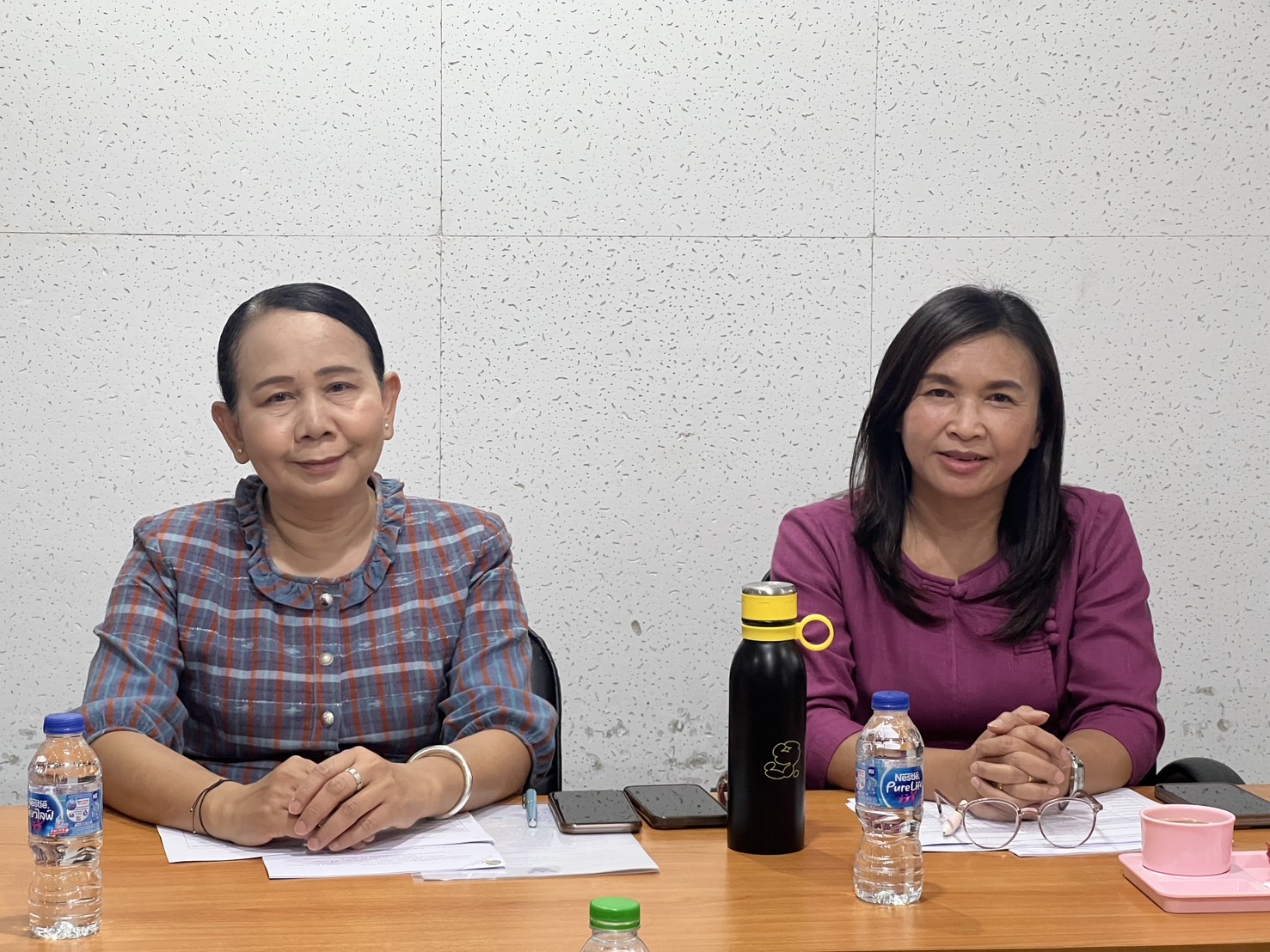 พช.ขอนแก่น : ร่วมประชุมคณะกรรมการพิจารณาคัดเลือกผู้ประกอบการเข้าร่วมกิจกรรมจัดงานแสดงและจำหน่ายสินค้า ณ จังหวัดนนทบุรี