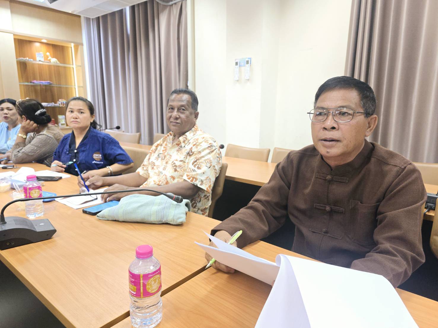 พช.ขอนแก่น : จัดประชุมเครือข่ายกลุ่มอาชีพ และผู้ผลิต ผู้ประกอบการหนึ่งตำบล หนึ่งผลิตภัณฑ์ จังหวัดขอนแก่น ครั้งที่ 1/2568 และคัดเลือก OTOP ร่วมงาน OTOP Midyear 2025