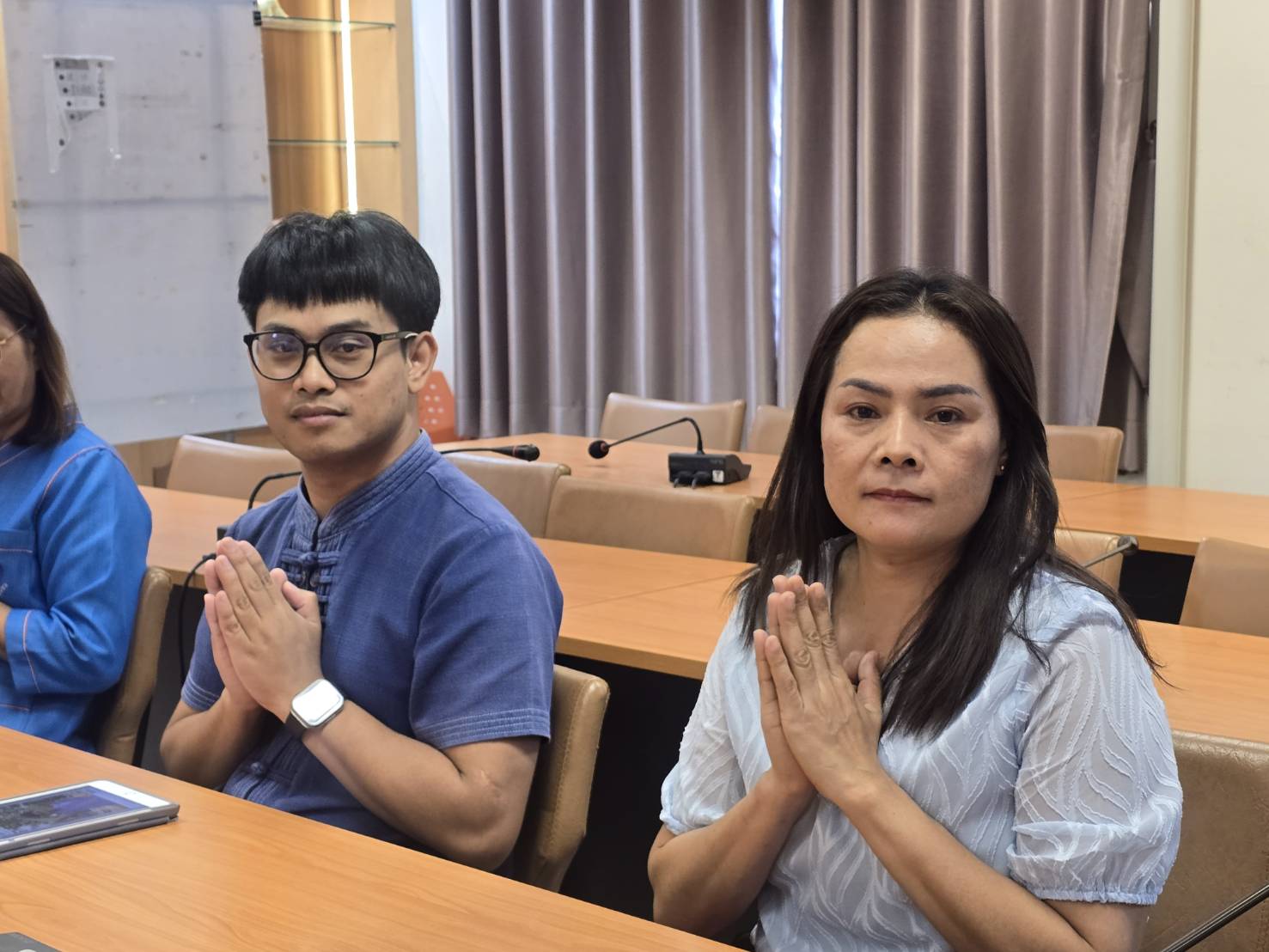 สำนักงานพัฒนาชุมชนจังหวัดขอนแก่นพร้อมทั้งบุคลากรในสังกัด เข้าร่วมพิธีเจริญพระพุทธมนต์ เจริญจิตตภาวนา (ออนไลน์) และร่วมจัดกิจกรรม “รวมพลังสร้างสัปปายะสู่วัดด้วยวิถี 5ส” (Big Cleaning Day) เพื่อเฉลิมพระเกียรติและถวายเป็นพระราชกุศลแด่สมเด็จพระนางเจ้า ฯ พระบรมราชินี เนื่องในโอกาสวันเฉลิมพระชนมพรรษา 3 มิถุนายน 2568