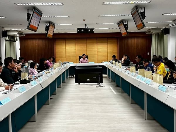 พช.ขอนแก่น: ร่วมประชุมคณะกรรมการควบคุมและกำจัดโรคพิษสุนัขบ้าจังหวัดขอนแก่น